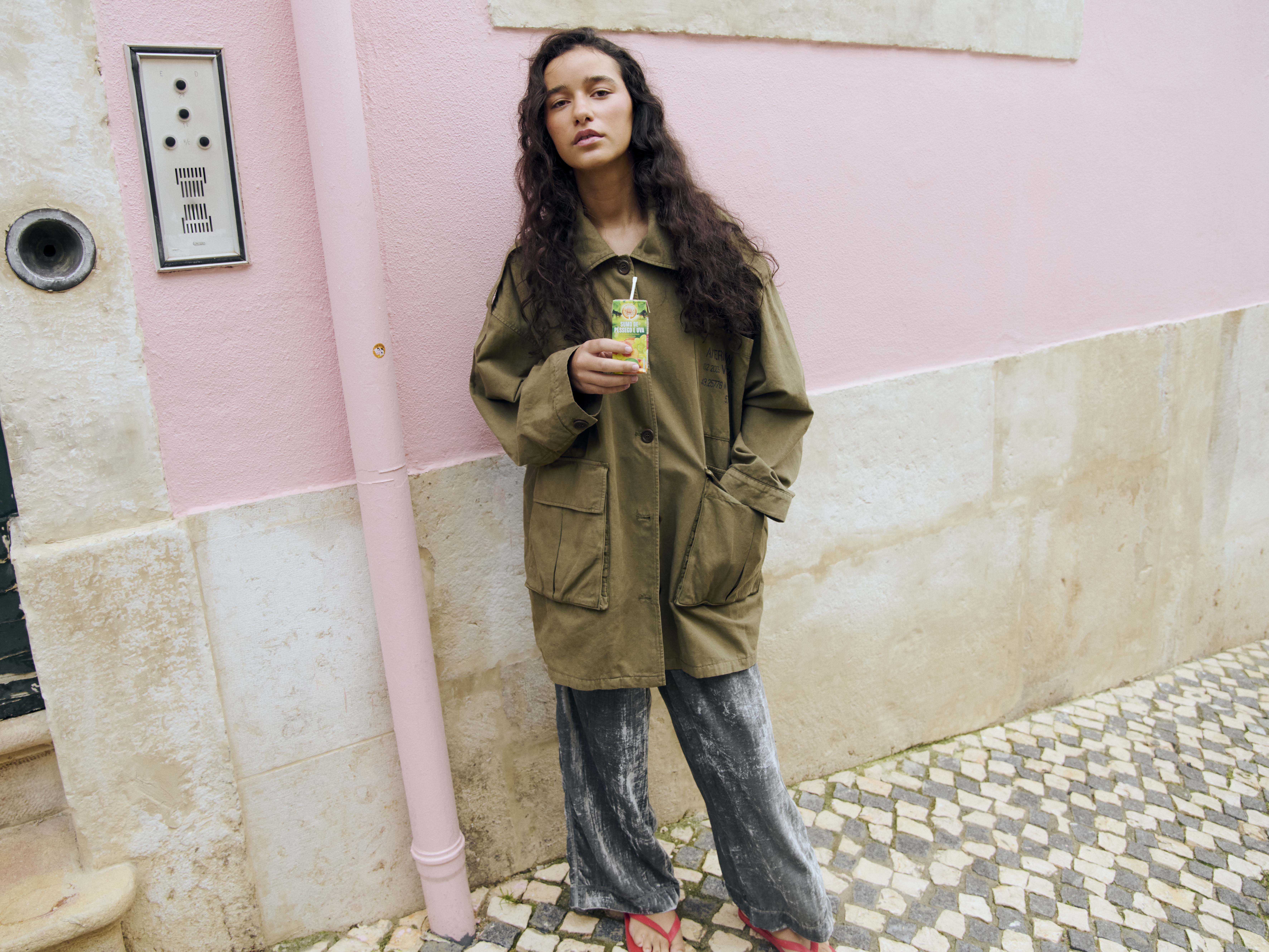 AMERICAN VINTAGE SS26 WOMEN CAMPAIGN IMAGE (7)