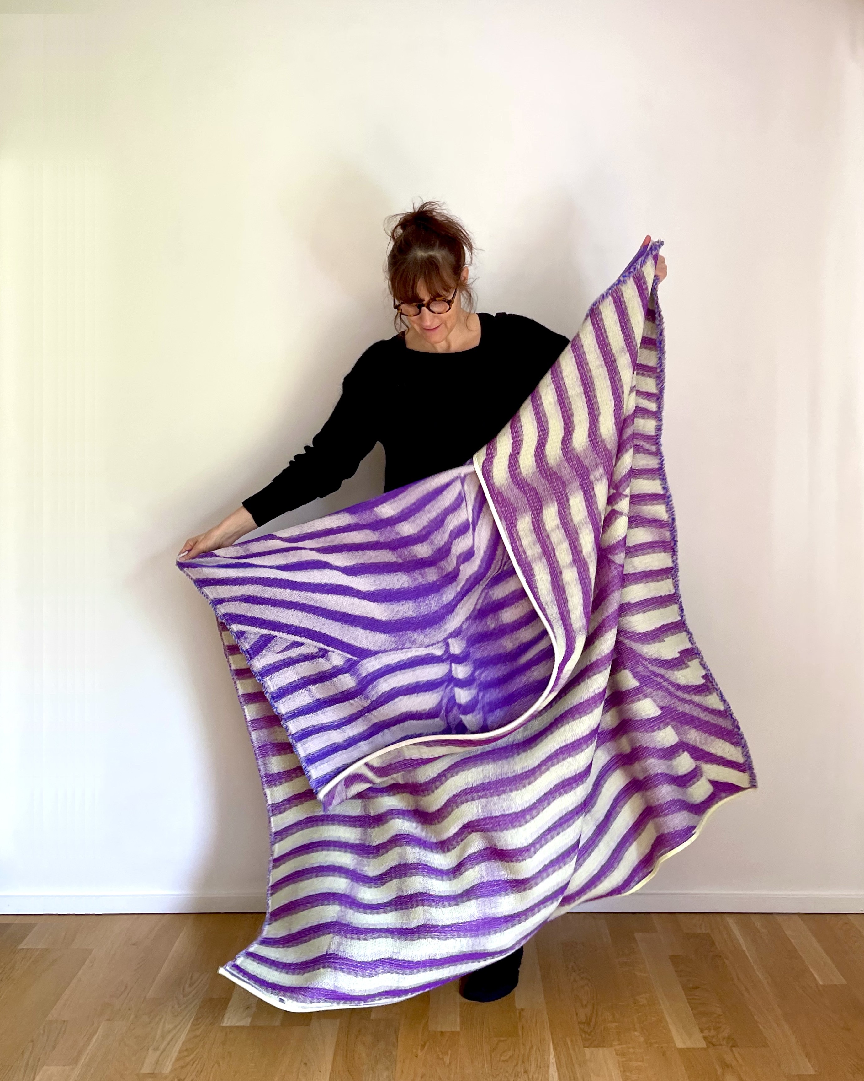 CID WOVEN WHISPERS AMANDINE FABRY WRINKLES CREDIT WIKTORIA  SYNAKA 
