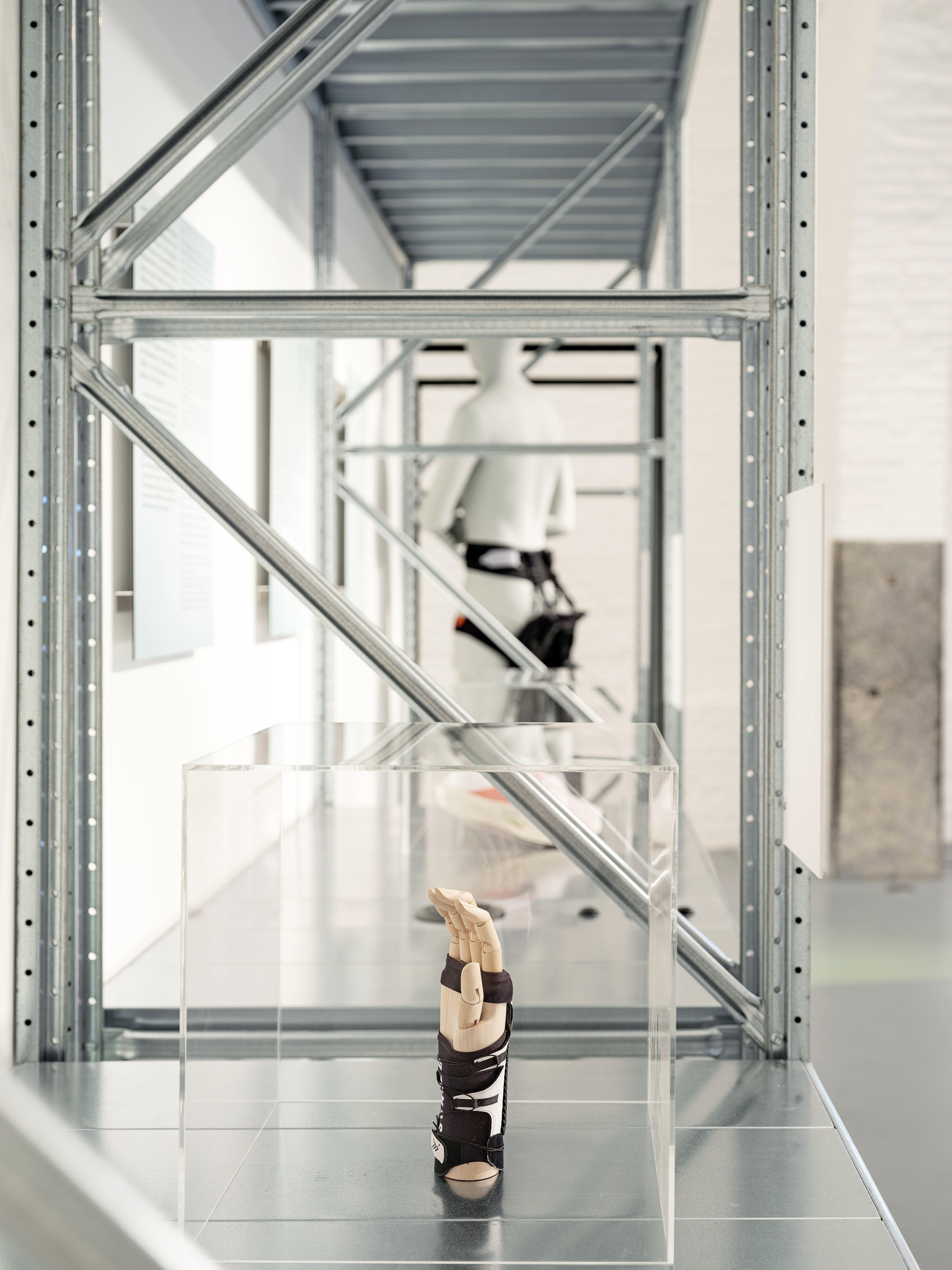 SUPER POWER CID CAROLINE DETHIER 81