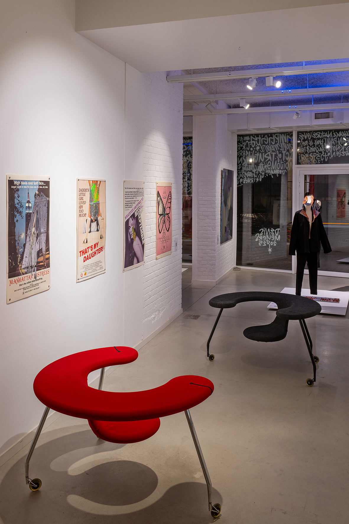 KNOTT so MAD CREDIT MIREILLE ROOBAERT 18