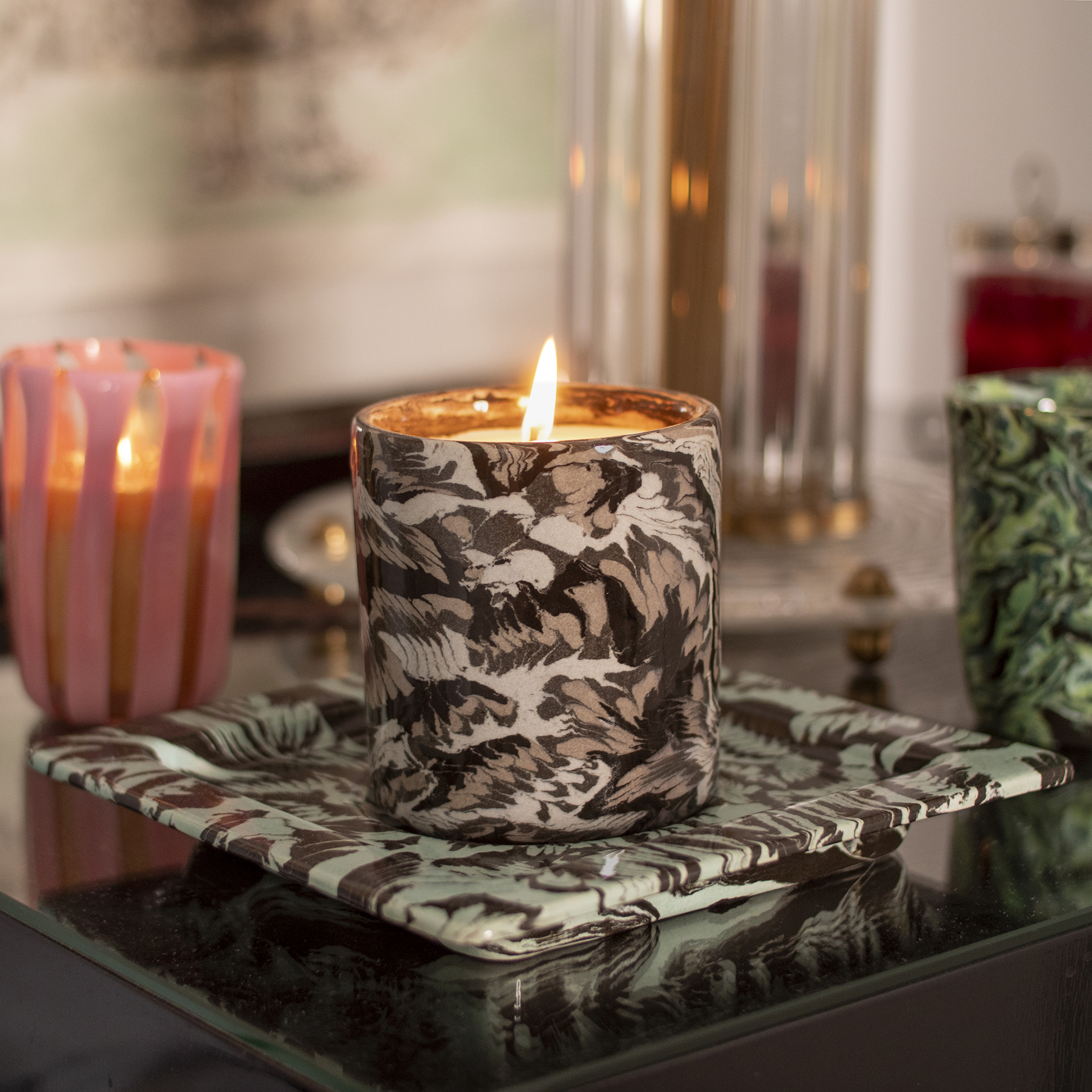 GILLES DEWAVRIN SINGLE TRAYS 195E REFILLABLE PERFUMED WAX 60E CONTAINING FROM MIXED MATERIALS 120E CREDIT  ARNO CARAVEL C