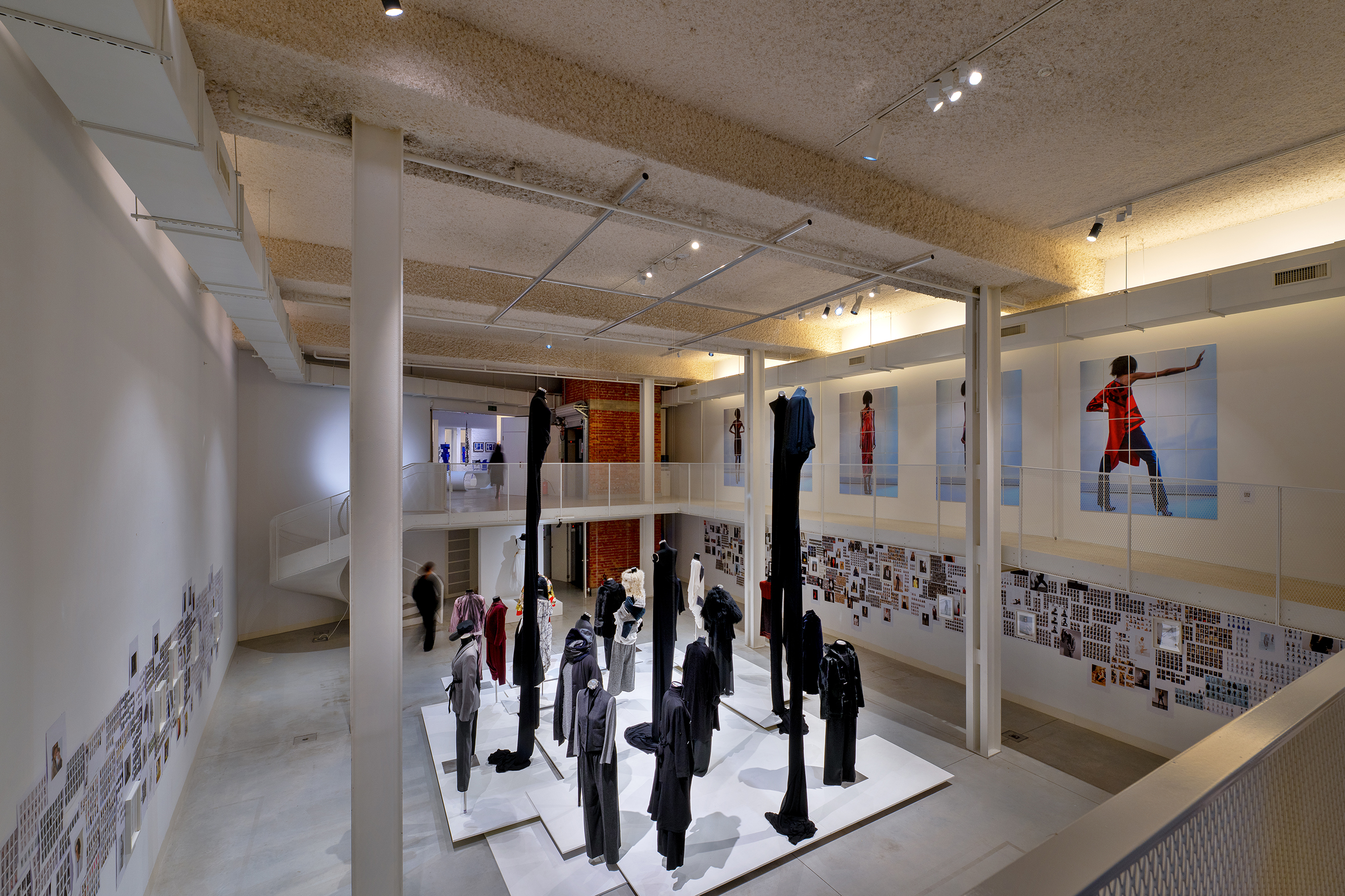 KNOTT so MAD CREDIT MIREILLE ROOBAERT 16