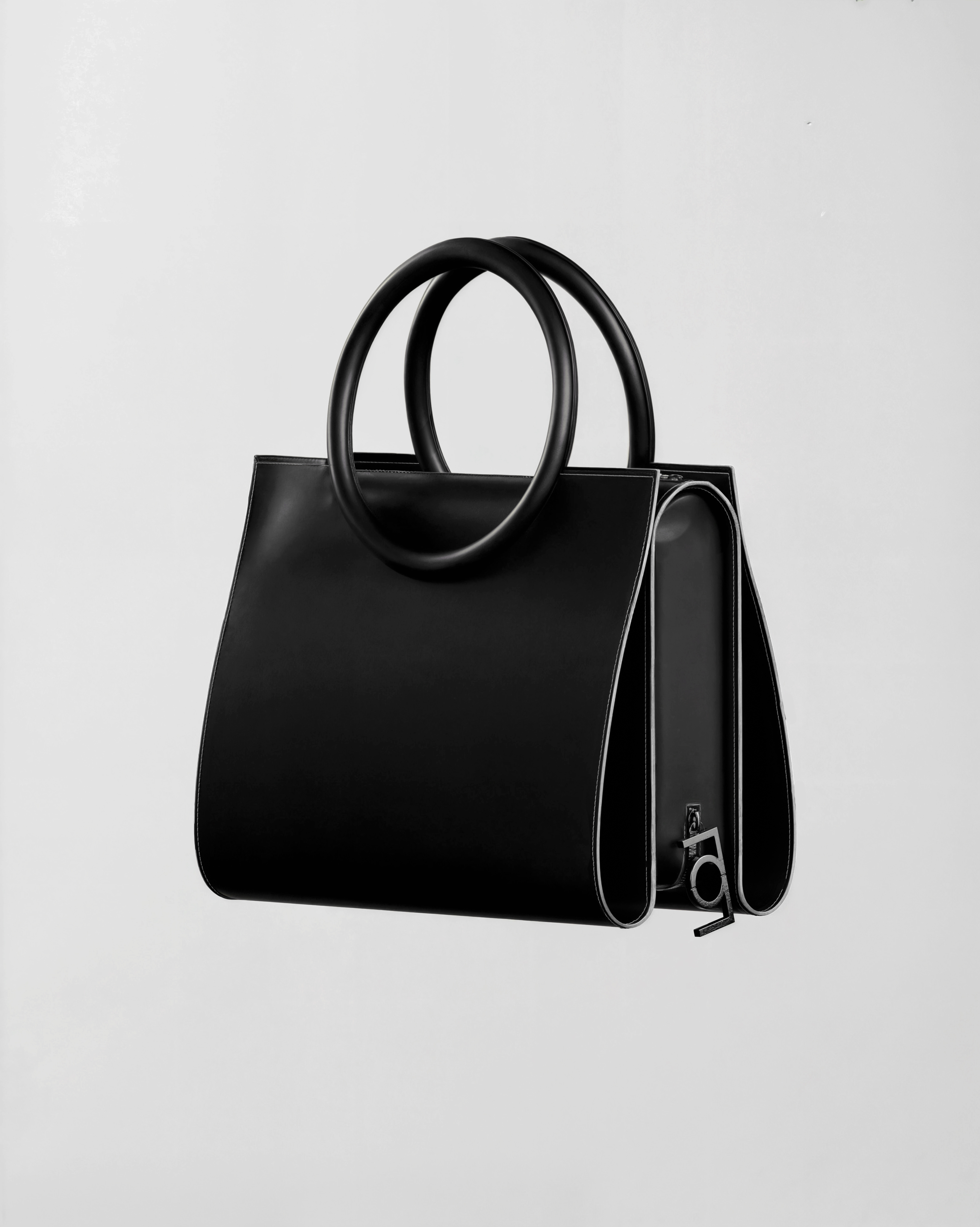 AMOROMA THE ONE BAG FORMAT A4 14