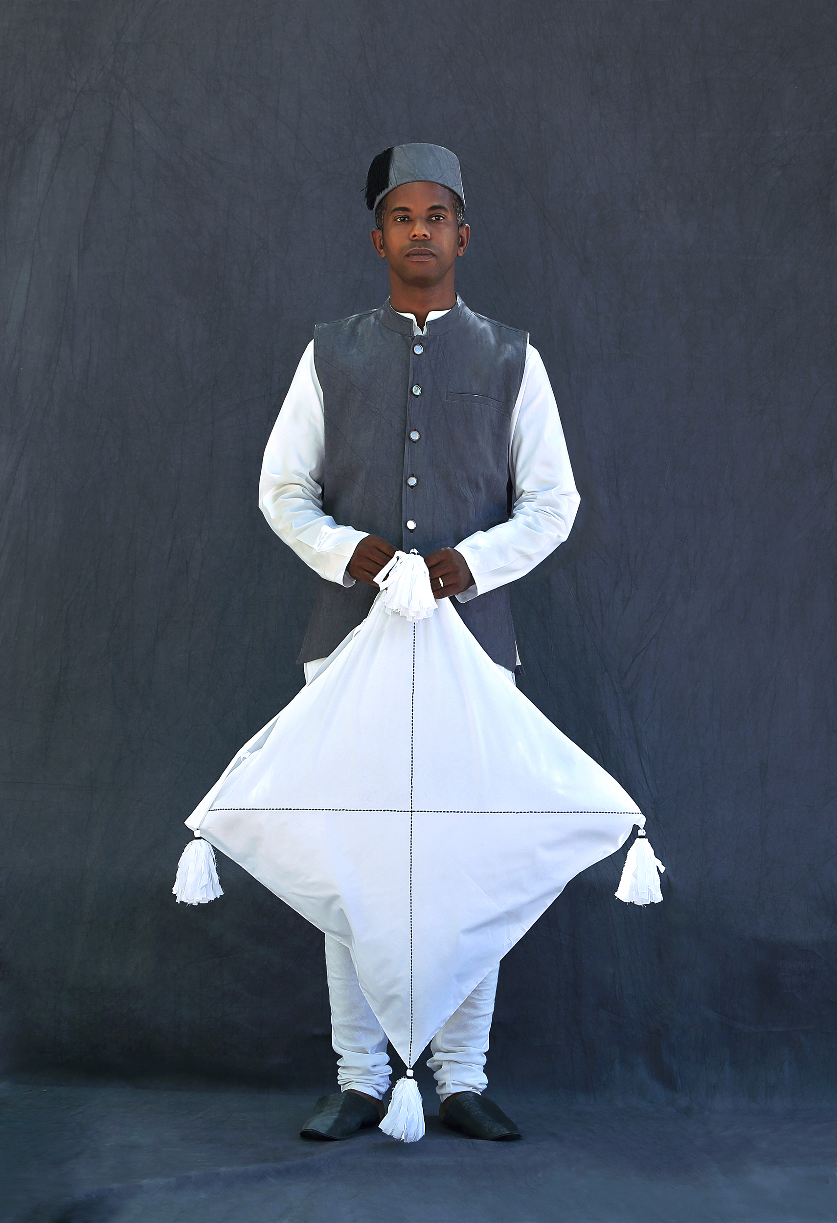 VALERIE BARKOWSKI CAMPAIGN BED LINEN CREDIT TANIA PANOVA 1