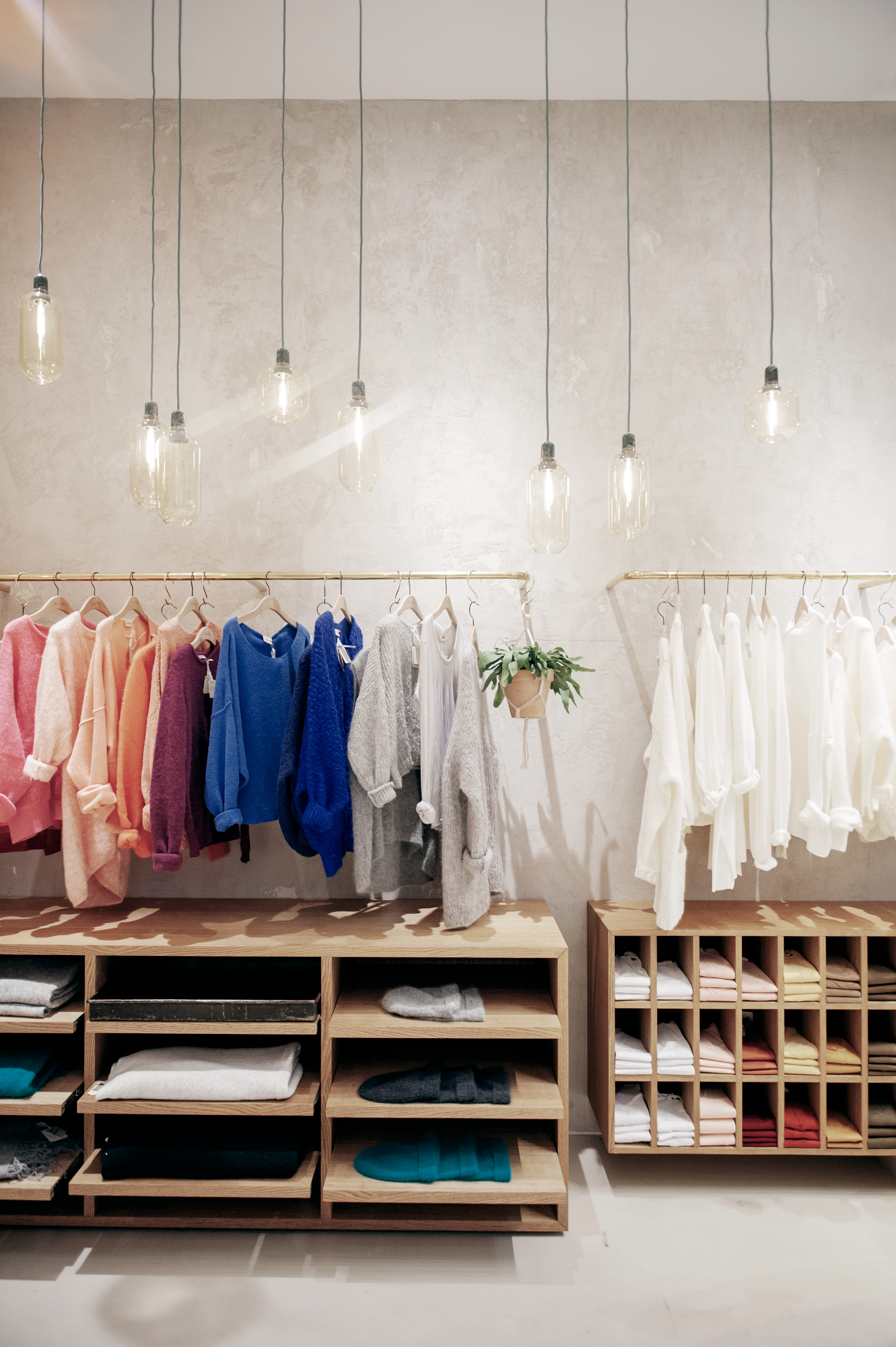 AV STORE ANTWERP CREDIT OONA SMET 4