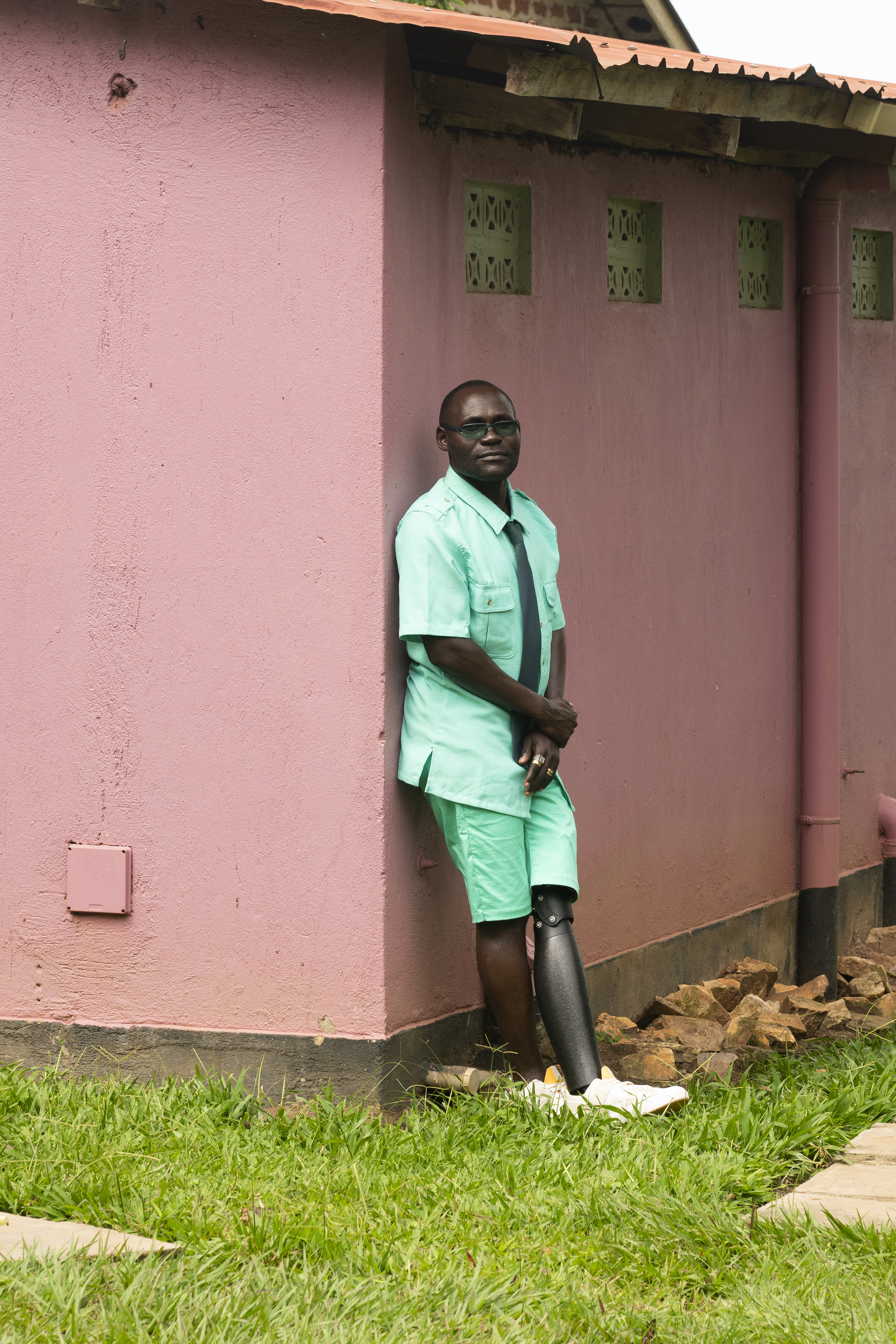 SPD44  CIRCLEG  CIRCLEGONE 202  COPYRIGHT HENRY ROBINSON