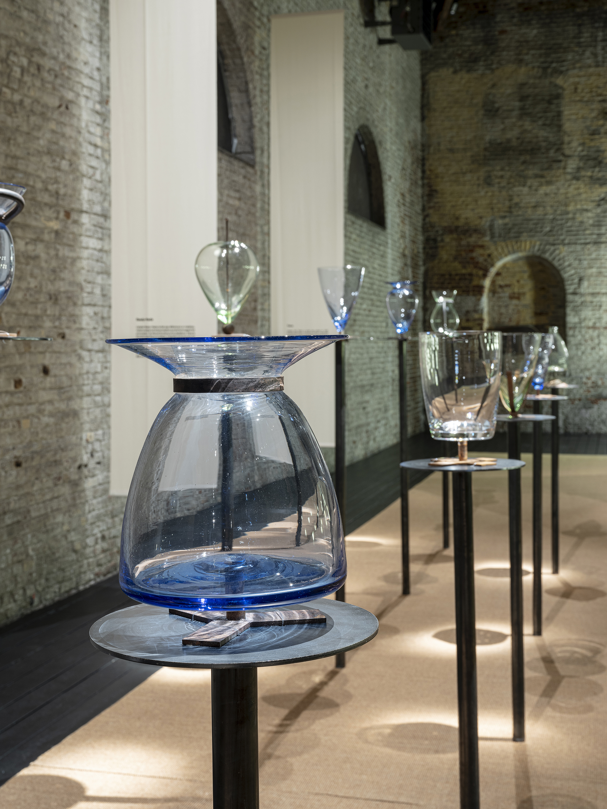 CID DE LUCCHI 24 CRED CAROLINE DETHIER