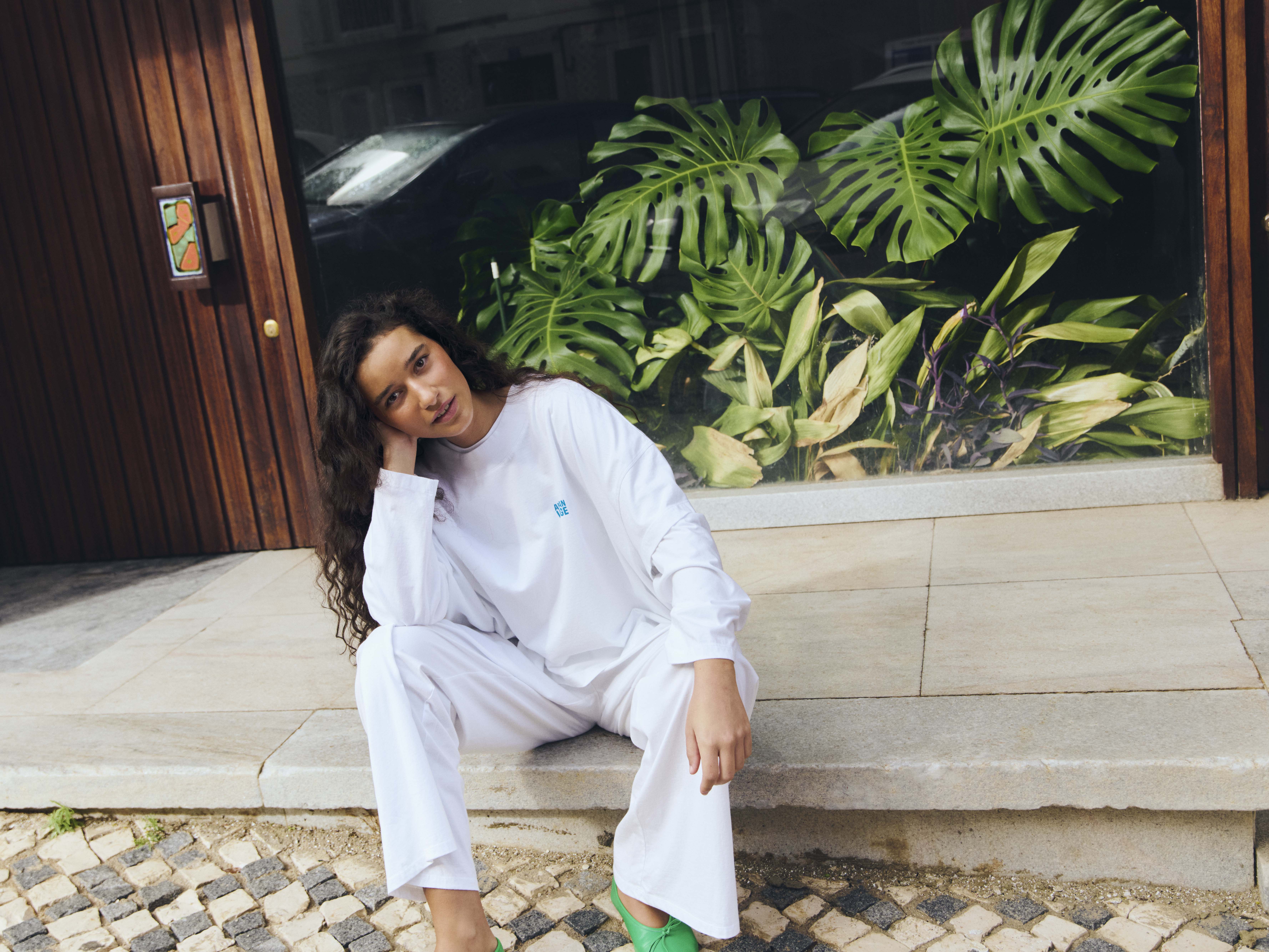 AMERICAN VINTAGE SS26 WOMEN CAMPAIGN IMAGE (13)