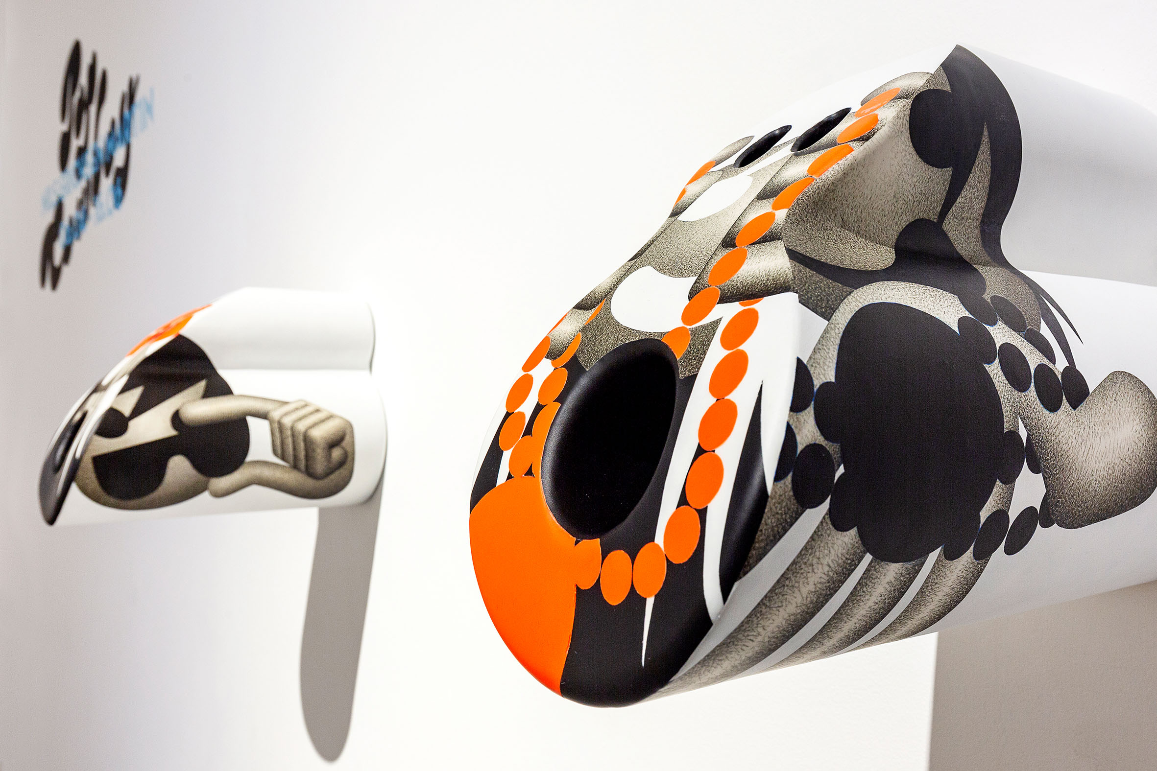 CB26 FORMAT OSLO MARTIN TJO BLING2 2024 STONEWARE PORCELAIN AND OXIDE PENCIL CREDIT ALIONA PAZ