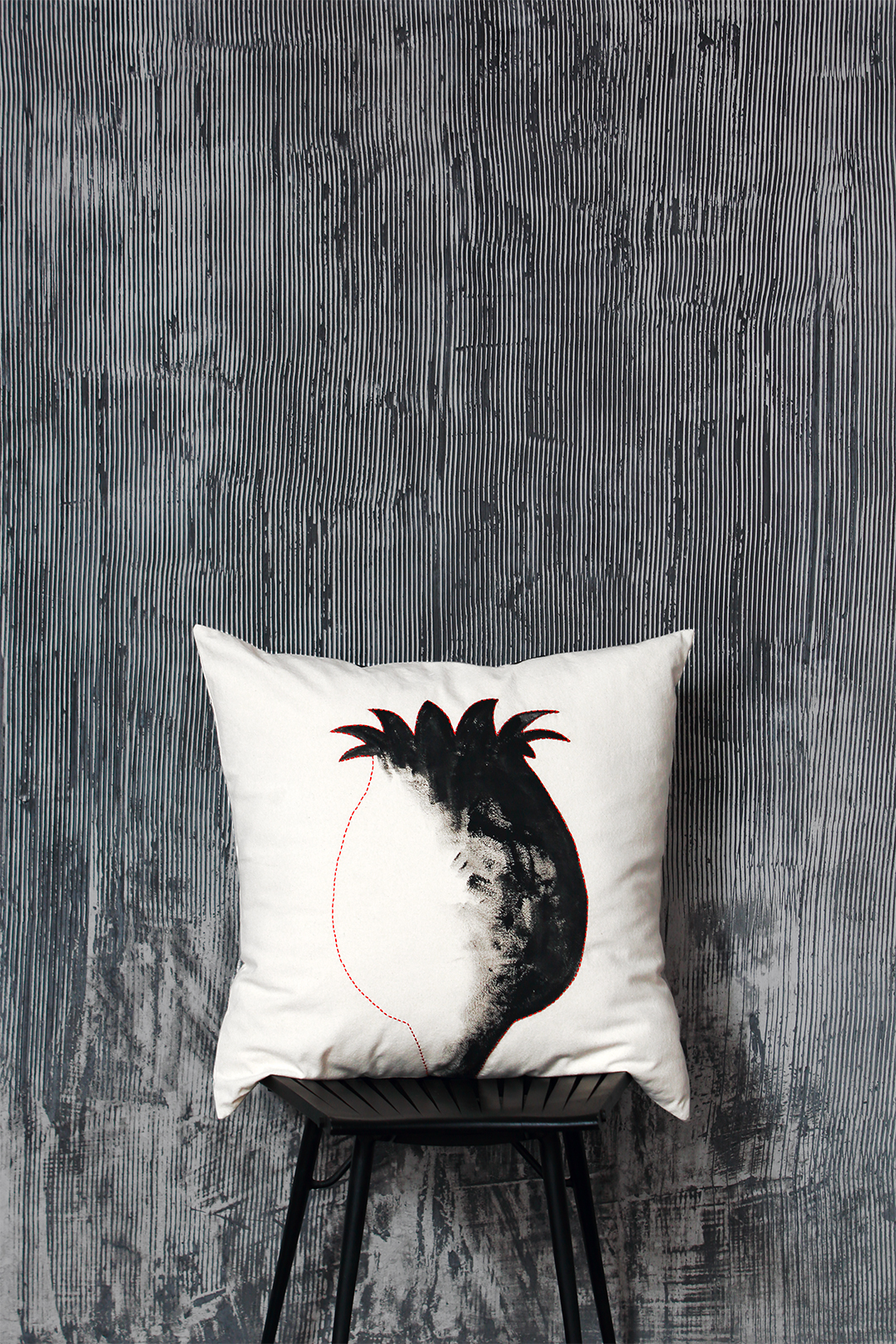 VALERIE BARKOWSKI CUSHION COVER ONE OF A KIND CREDIT TANIA PANOVA 02