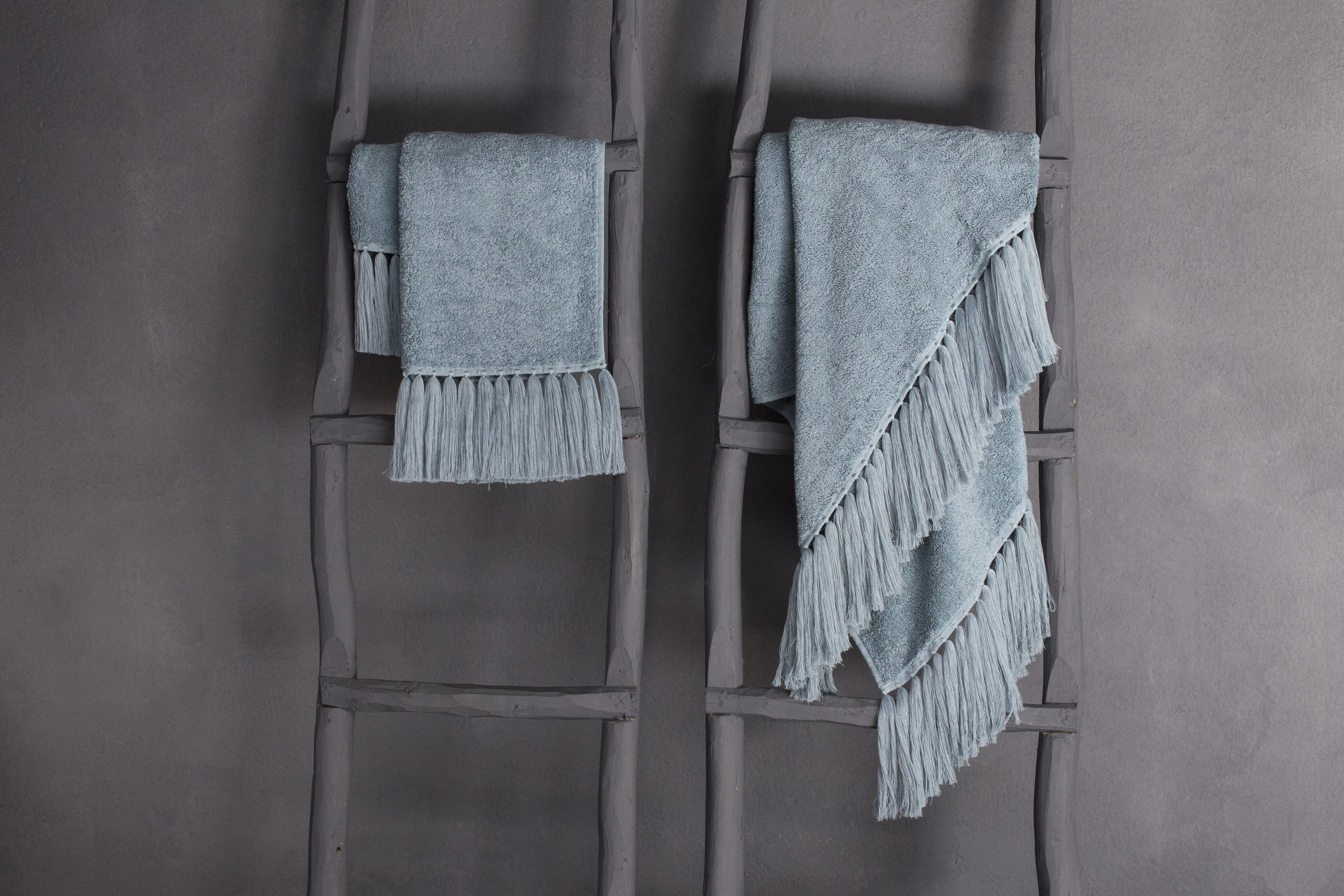 VALERIE BARKOWSKI POLLUX LINGE BAIN EPONGE WATER FINITION CREDIT DELPHINE WARIN