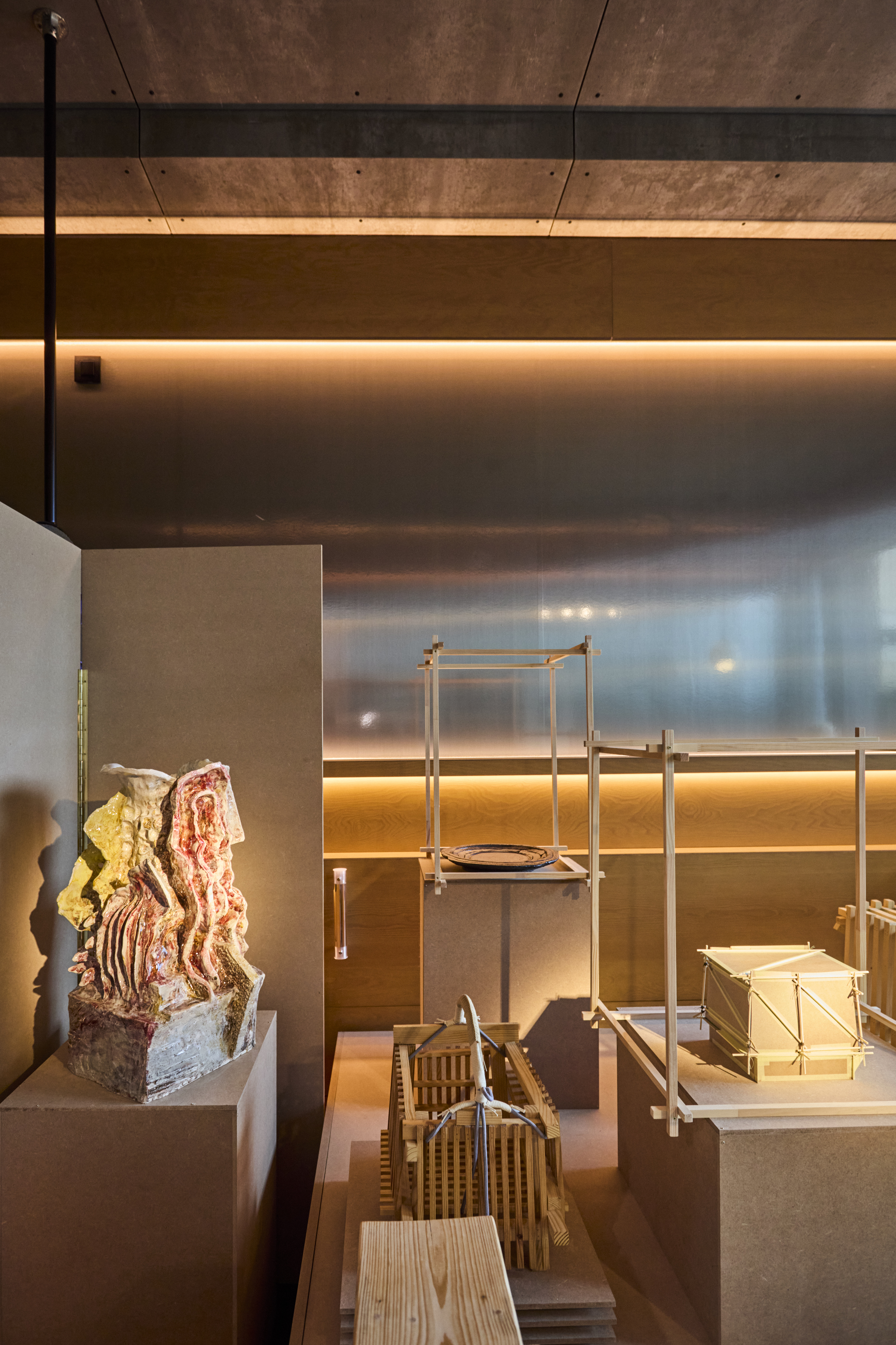 THE ROOMS EXHIBITION VIEW PILI COLLADO (4) CREDIT STANISLAS HUAUX