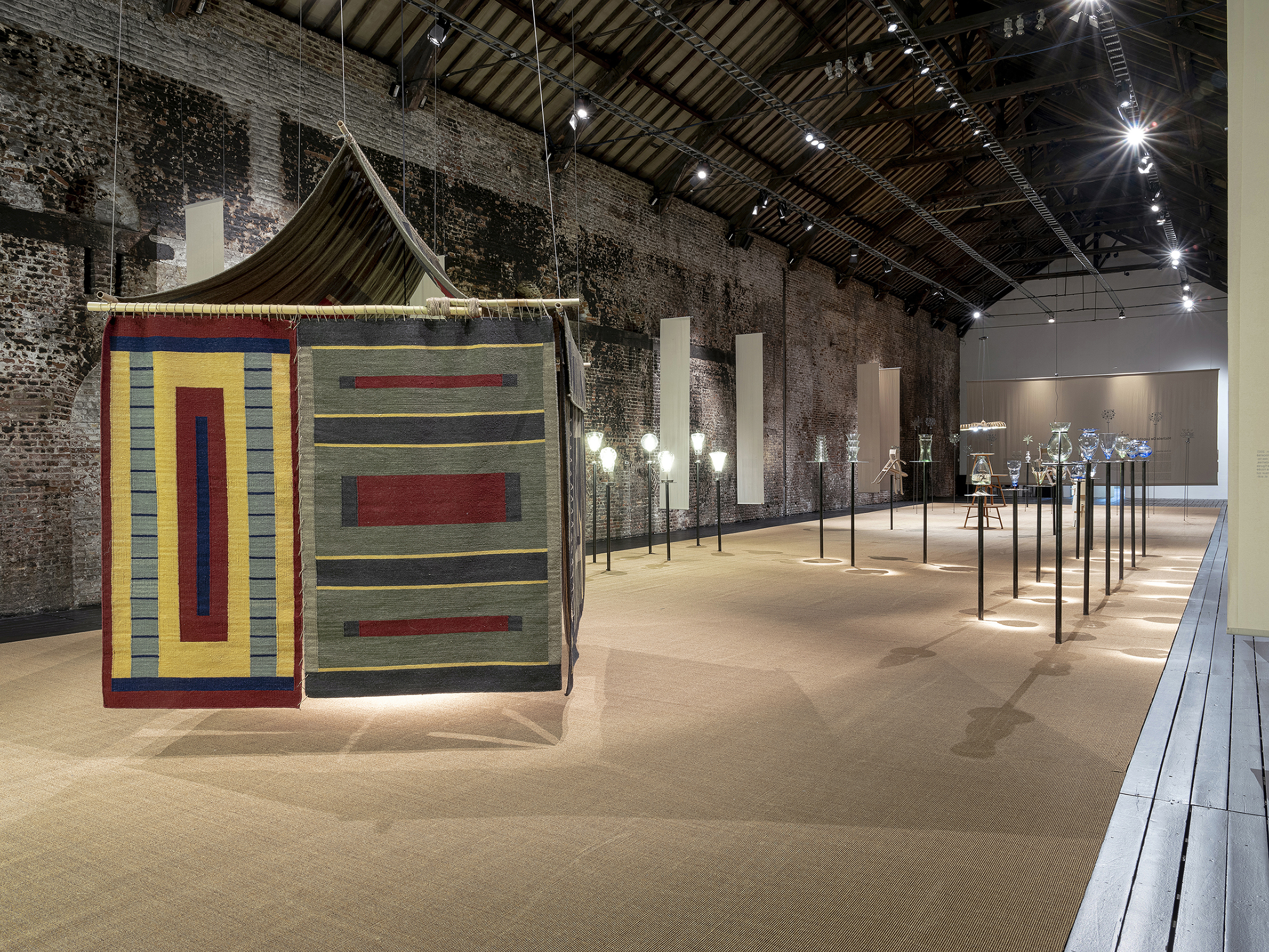 CID DE LUCCHI 33 CRED CAROLINE DETHIER