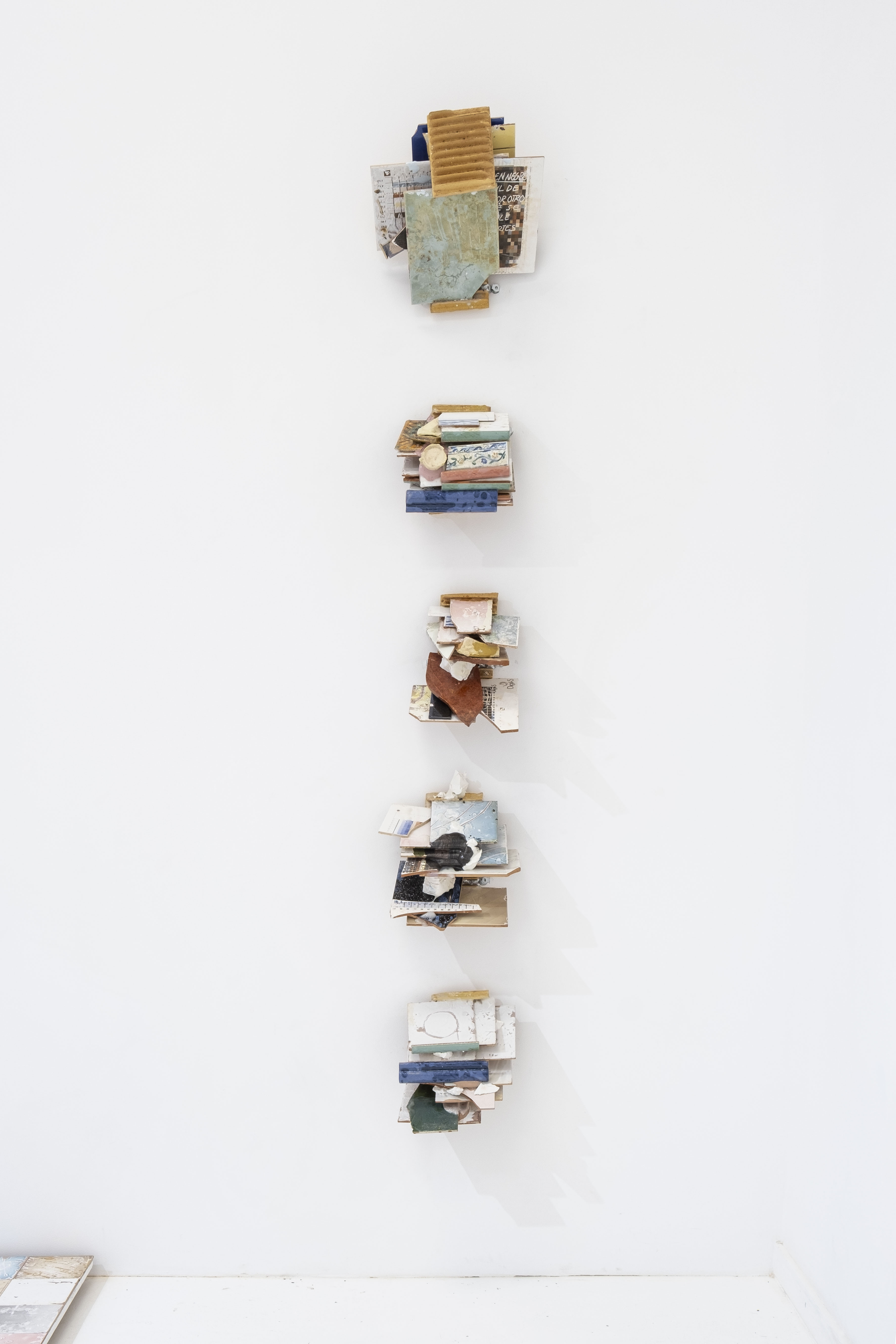 CB26 PONCE Y ROBLES Y JORGE LOPEZ GALERIAS JAVIER BRAVO DE RUEDA UNTITLED 2023.CERAMICS