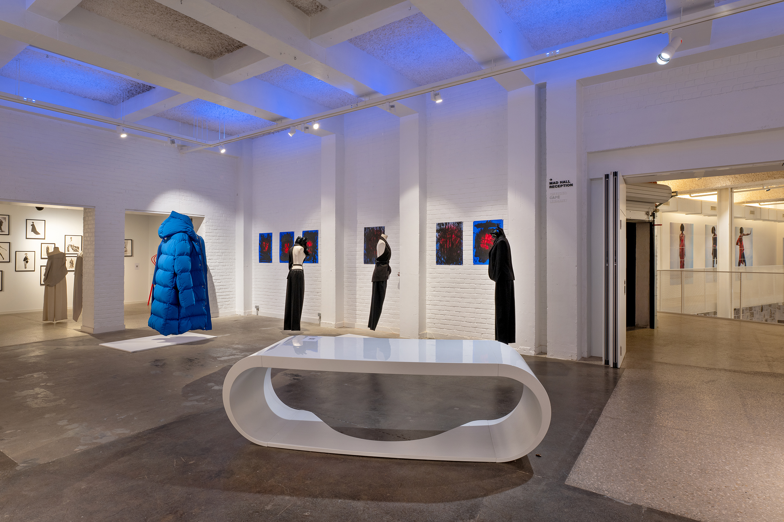 KNOTT so MAD CREDIT MIREILLE ROOBAERT 9