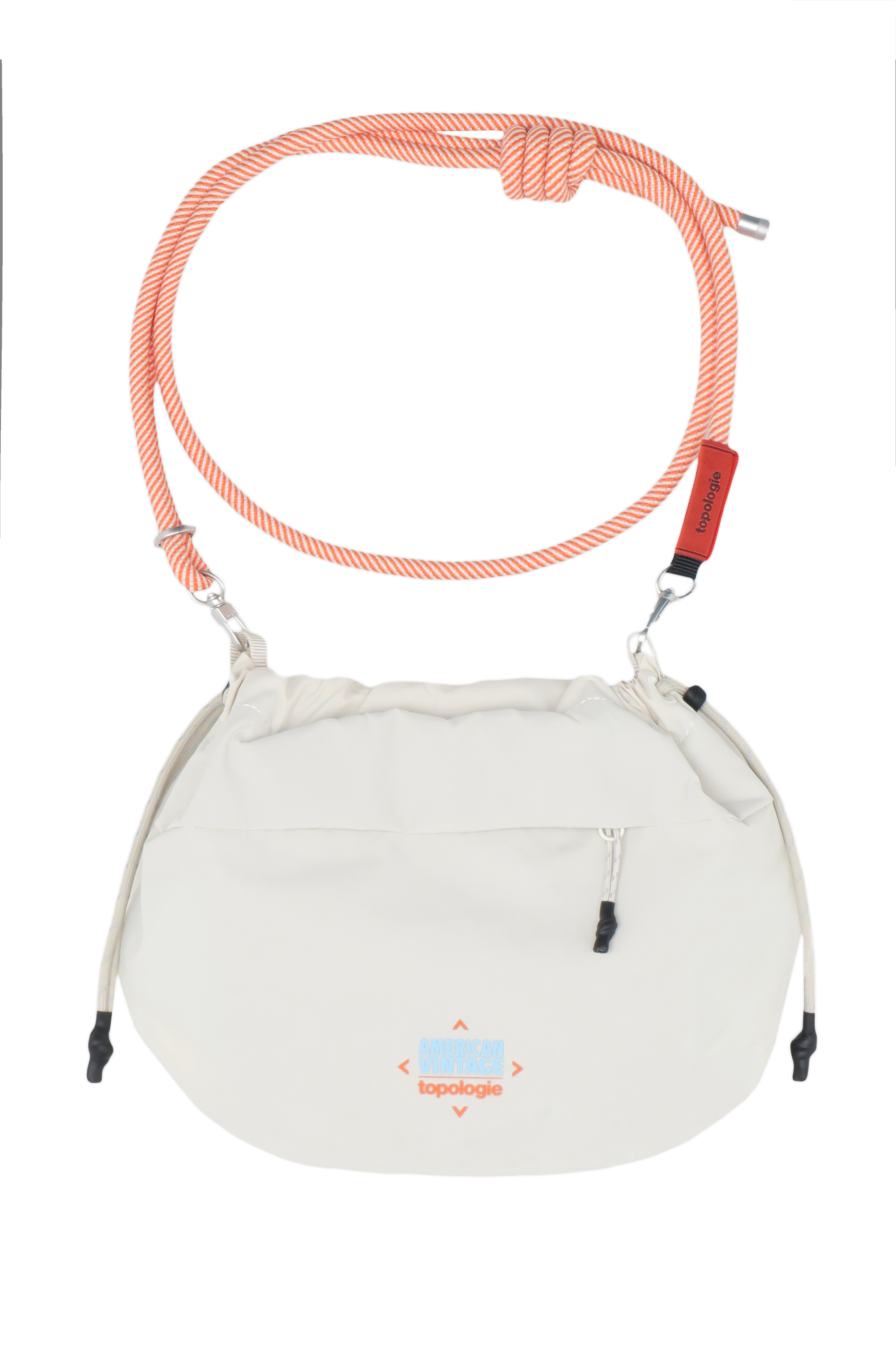 AMV X TOPOLOGIE BAG CREME PACKSHOT 01