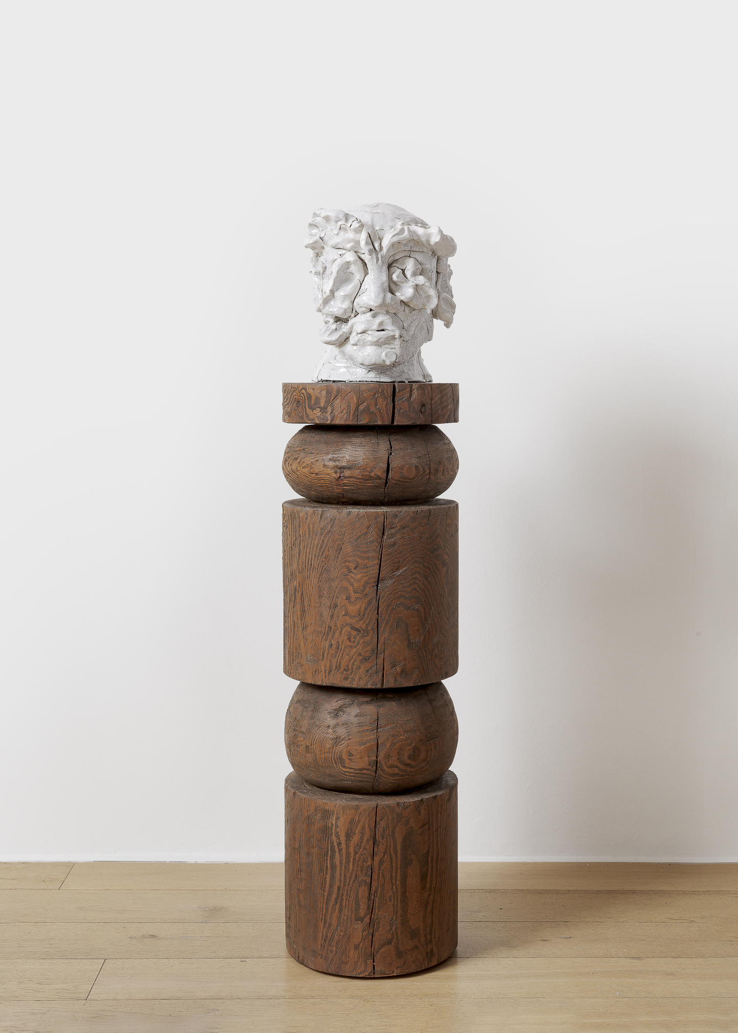 CB26 SECCI GALERIE KEVIN FRANCIS GRAY 135