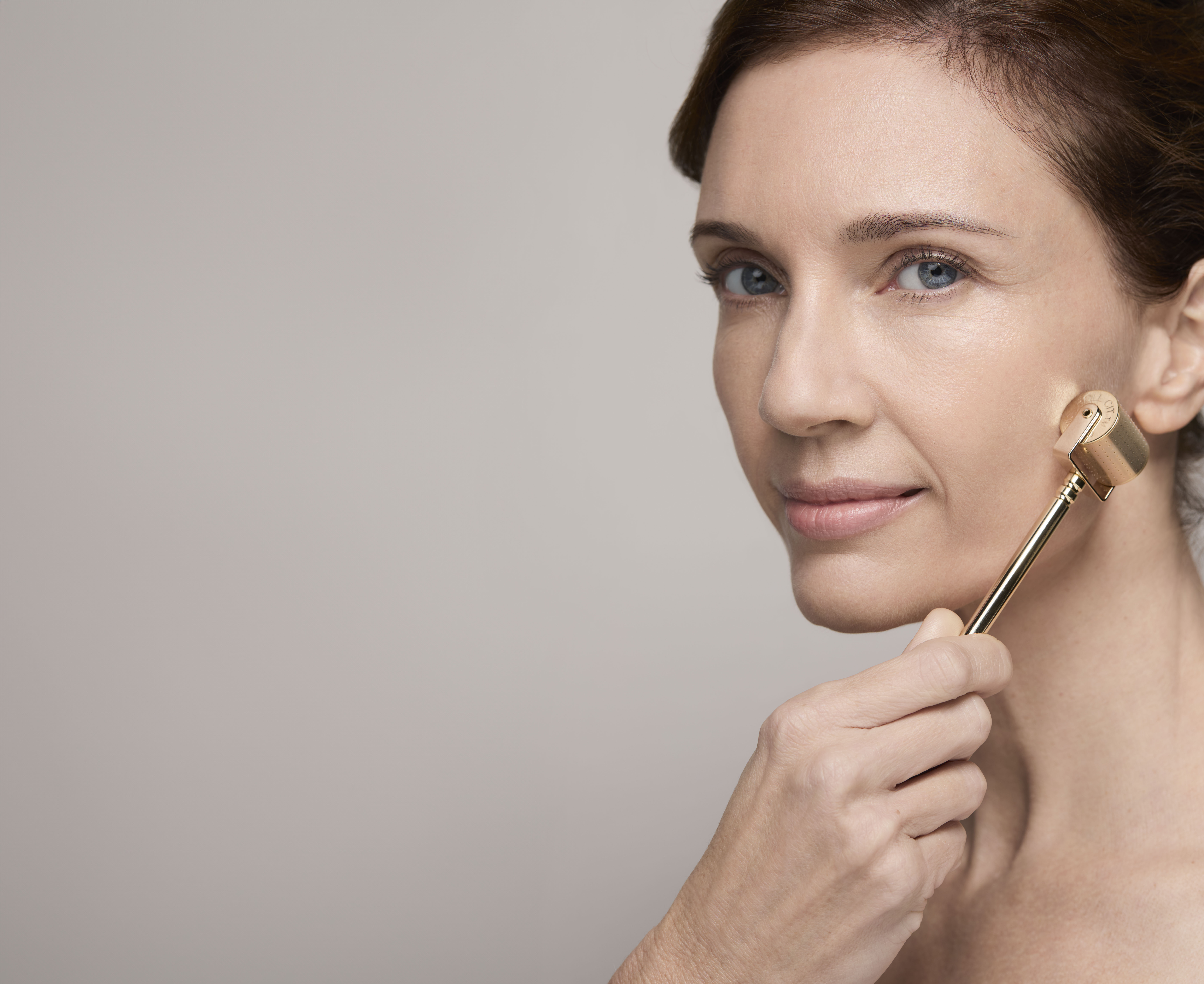 ENVIRON MICRO NEEDLING GOLD COSMETIC ROLL CIT 01