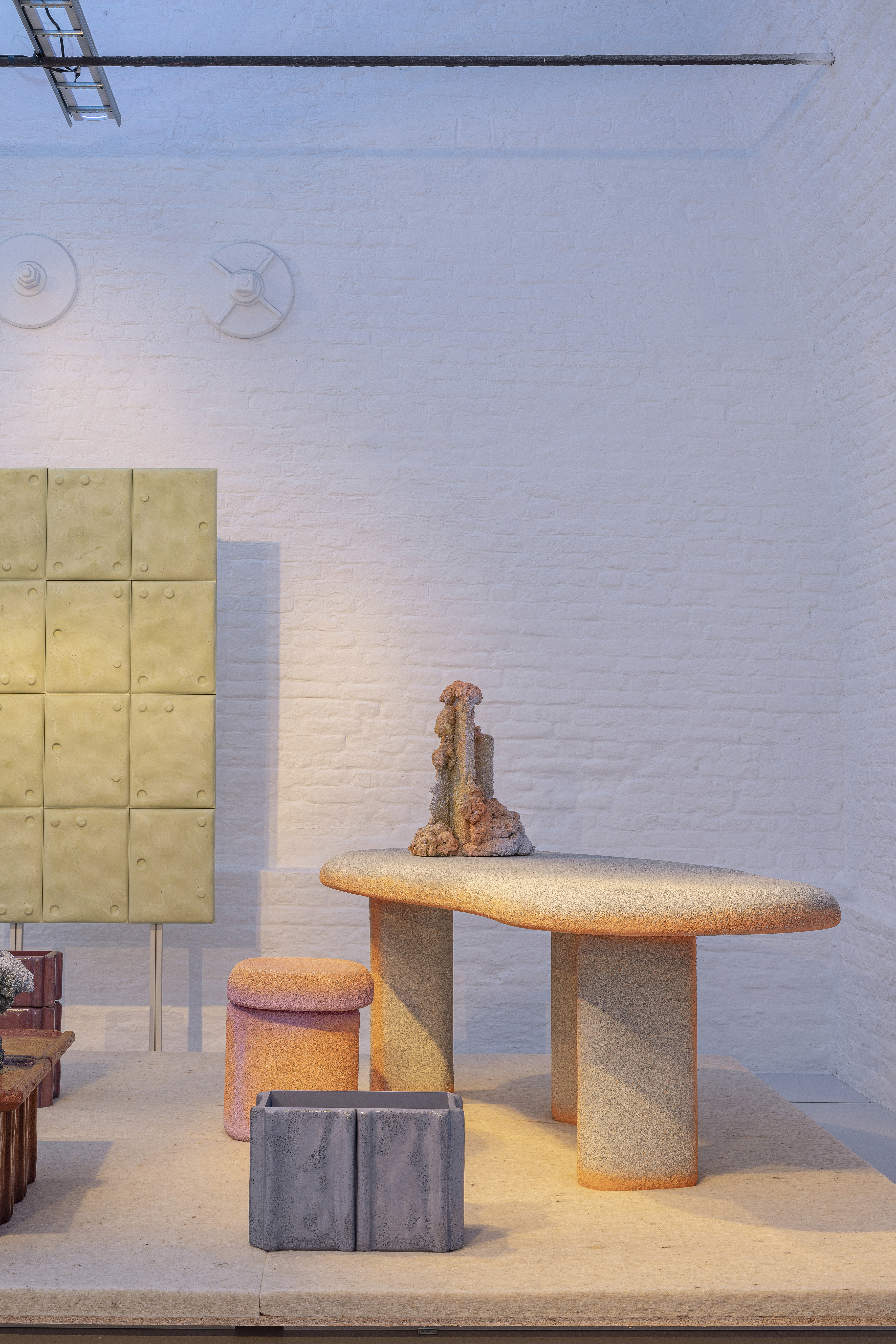 PATRICIA URQUIOLA CID CAROLINE DETHIER 98