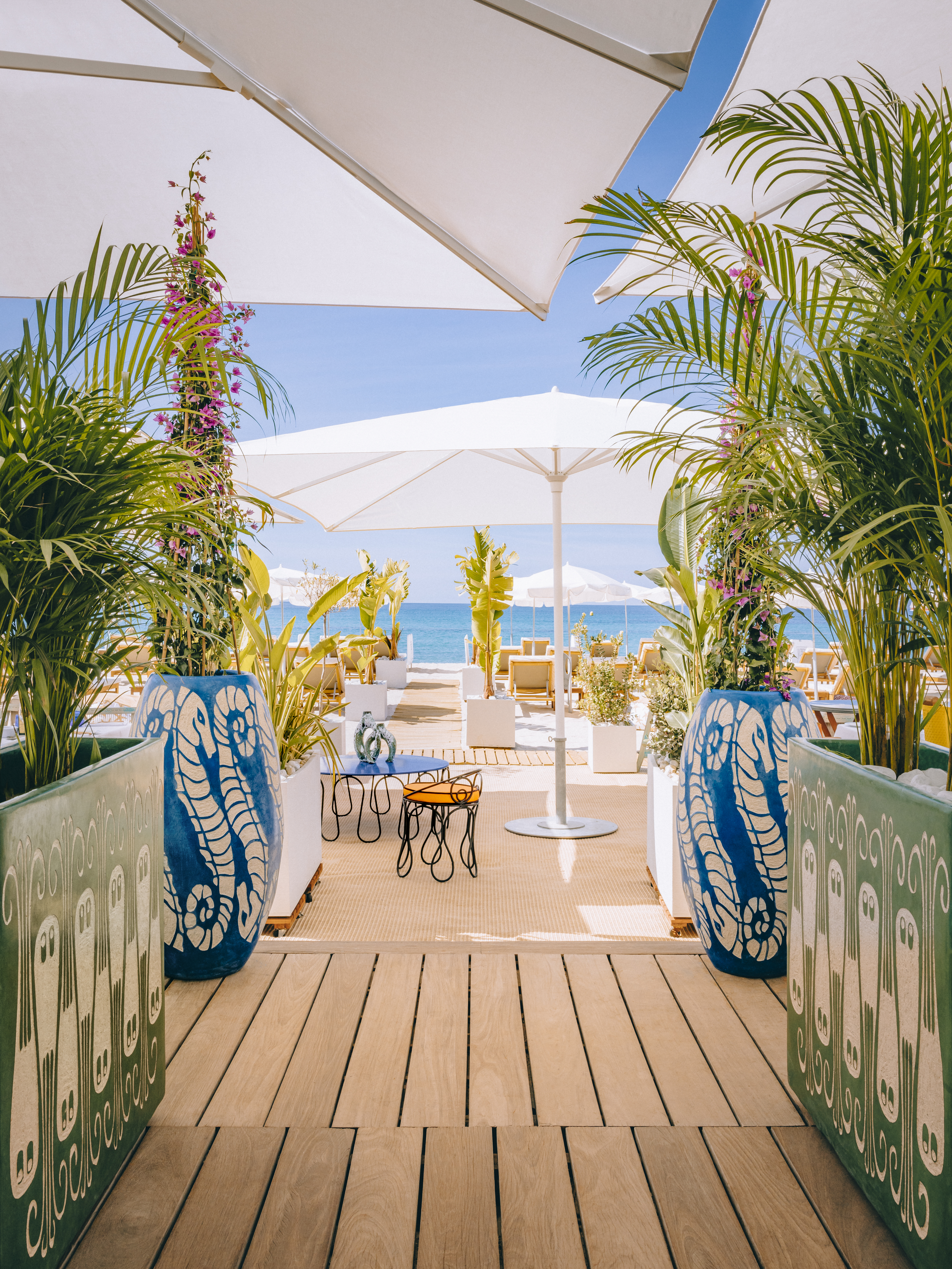 VBQ CANNES BEACH CAMPAIGN IMAGE 5