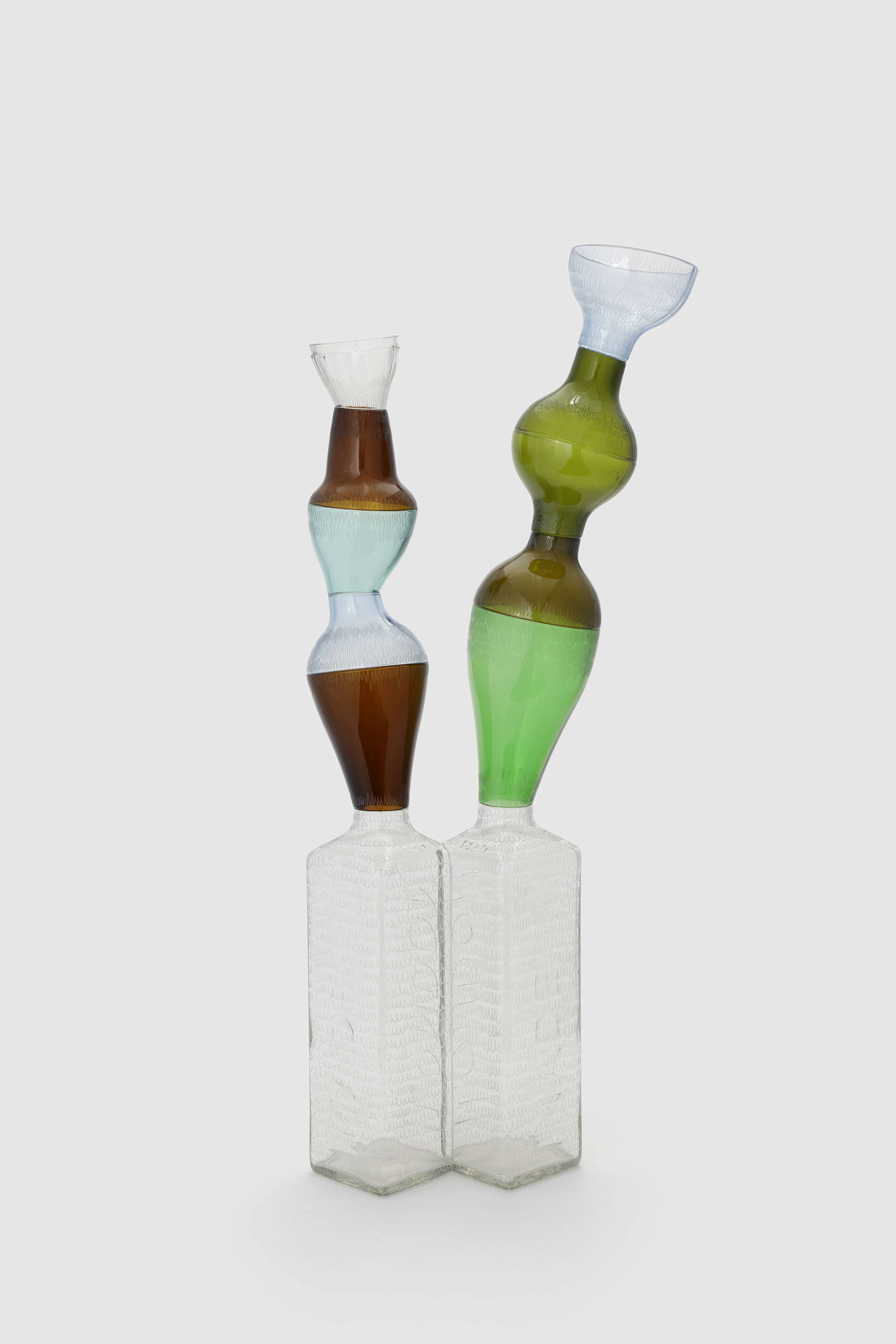 CB26 HAN COLLECTION PARK SEON MIN RE BOTTLE OBJECTS CREDIT YE STUDIO