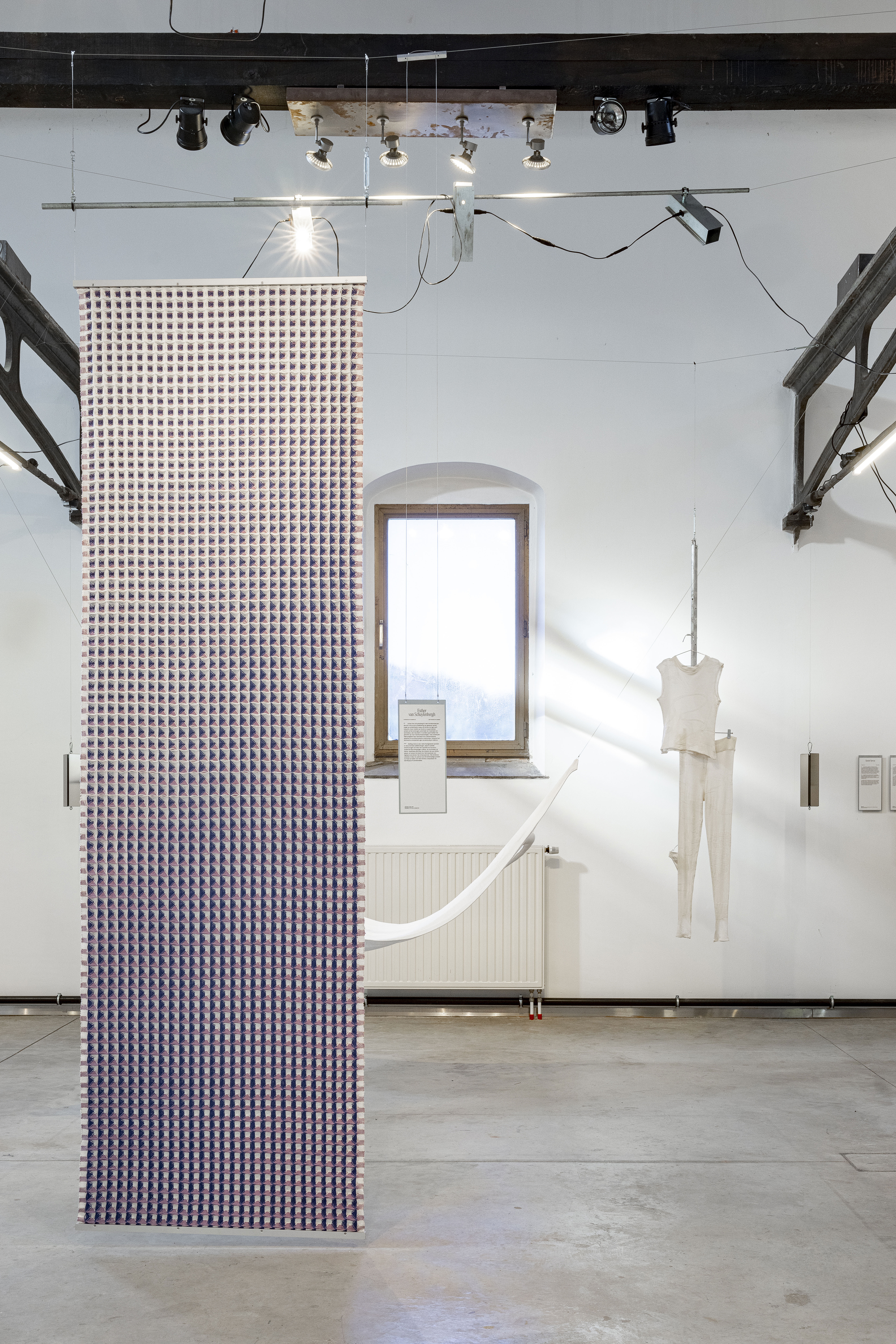 CID WOVEN WHISPERS CAROLINE DETHIER 31