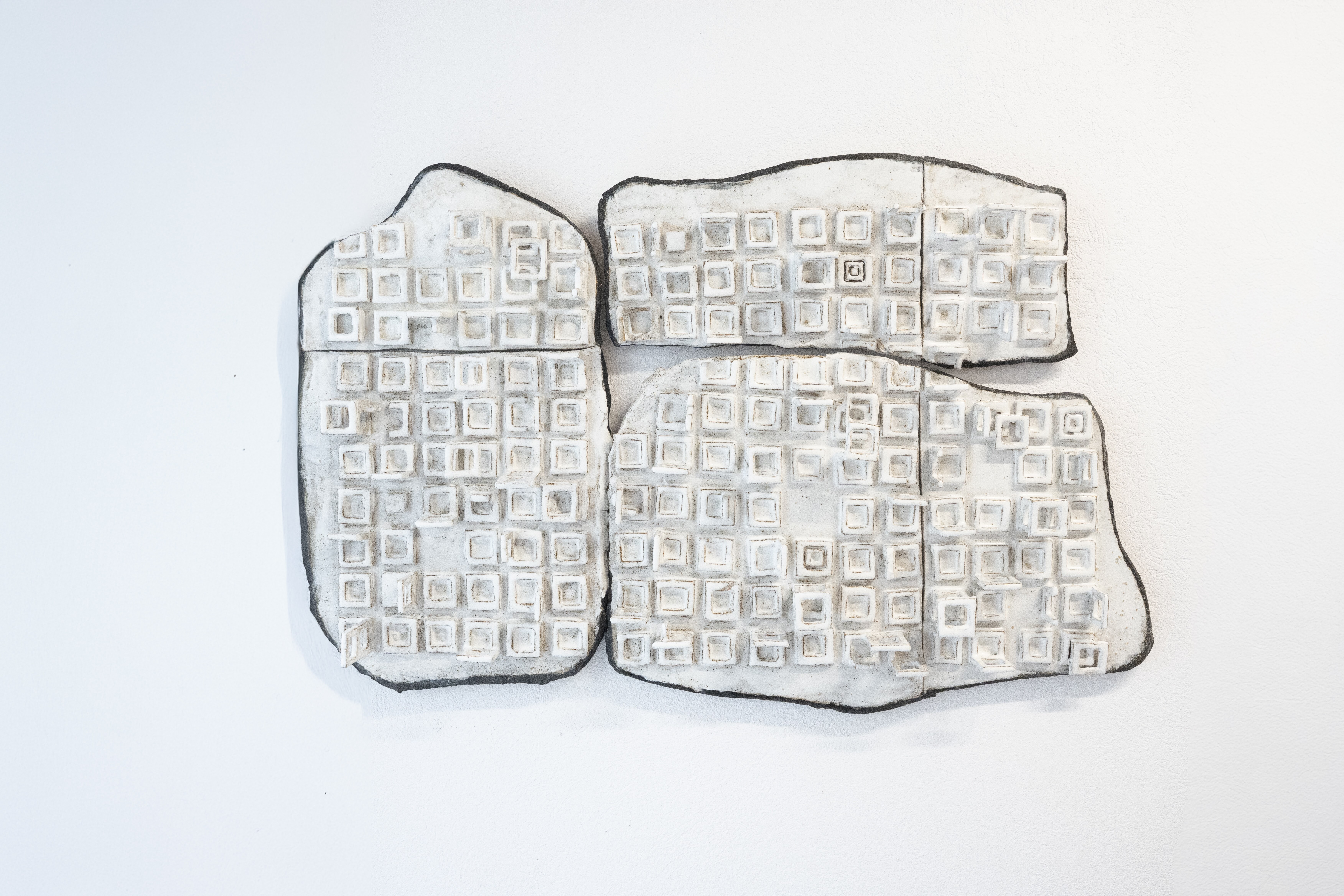 CB26 SPAX PROJECTS GALLERY NATHALIE CAMPION ZERO  4  A SPECTRUM OF PRESENCE 2025 26  H67xL103XP17CM CREDIT MARTIN TISSOT 