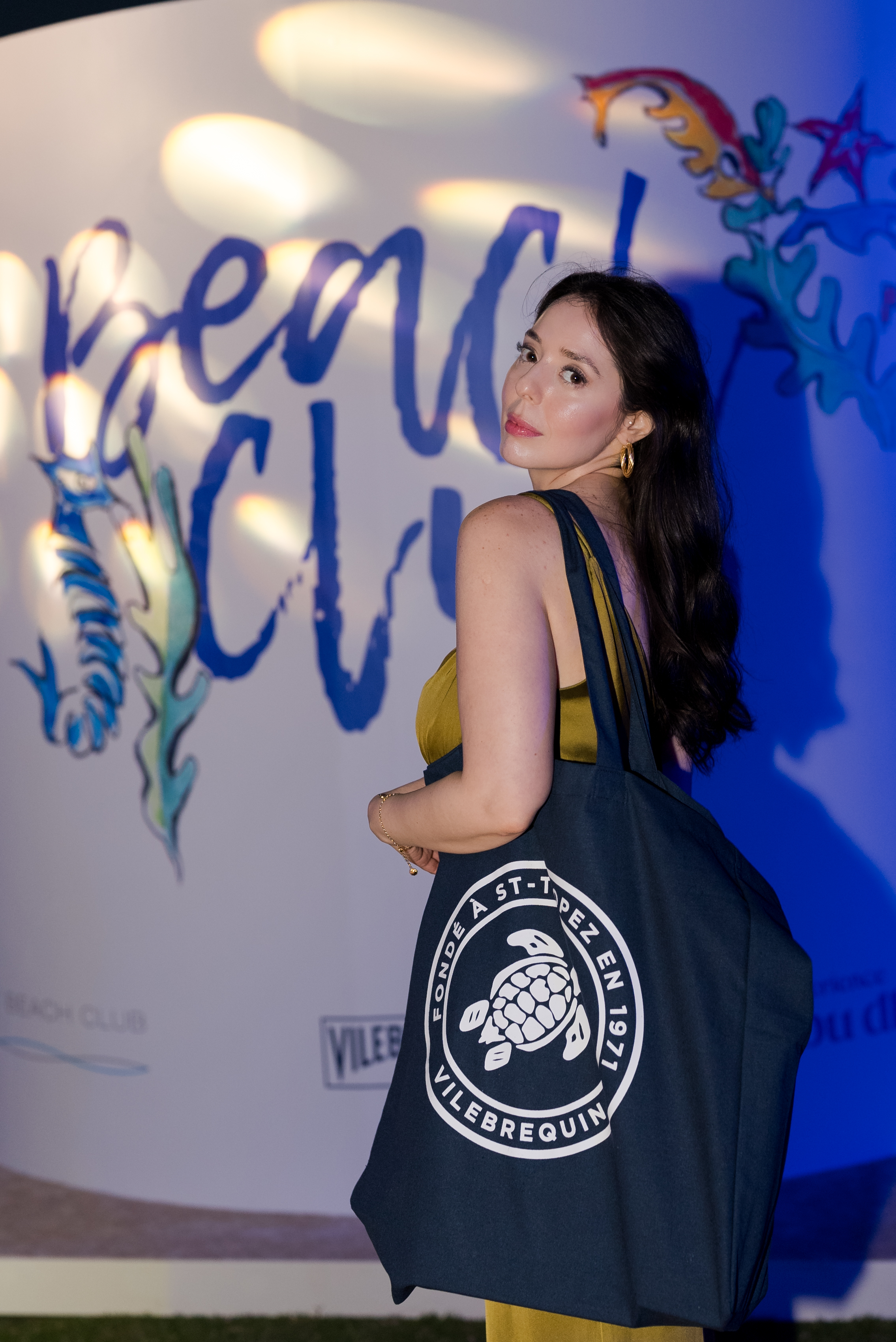 VBQ ABU DHABI BEACH CAMPAIGN IMAGE 19