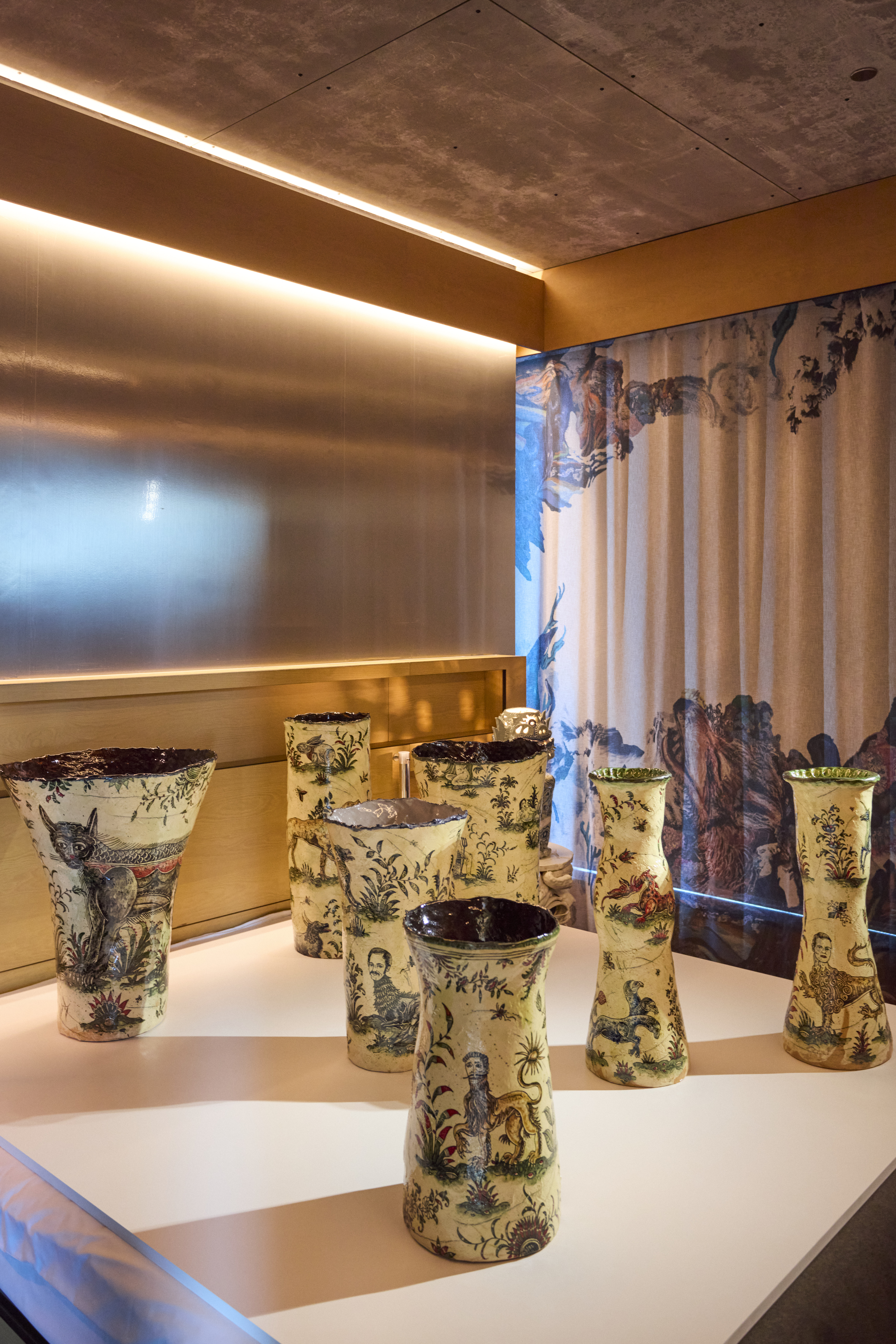 THE ROOMS EXHIBITION VIEW LEFEVRE FILS  (1) CREDIT STANISLAS HUAUX