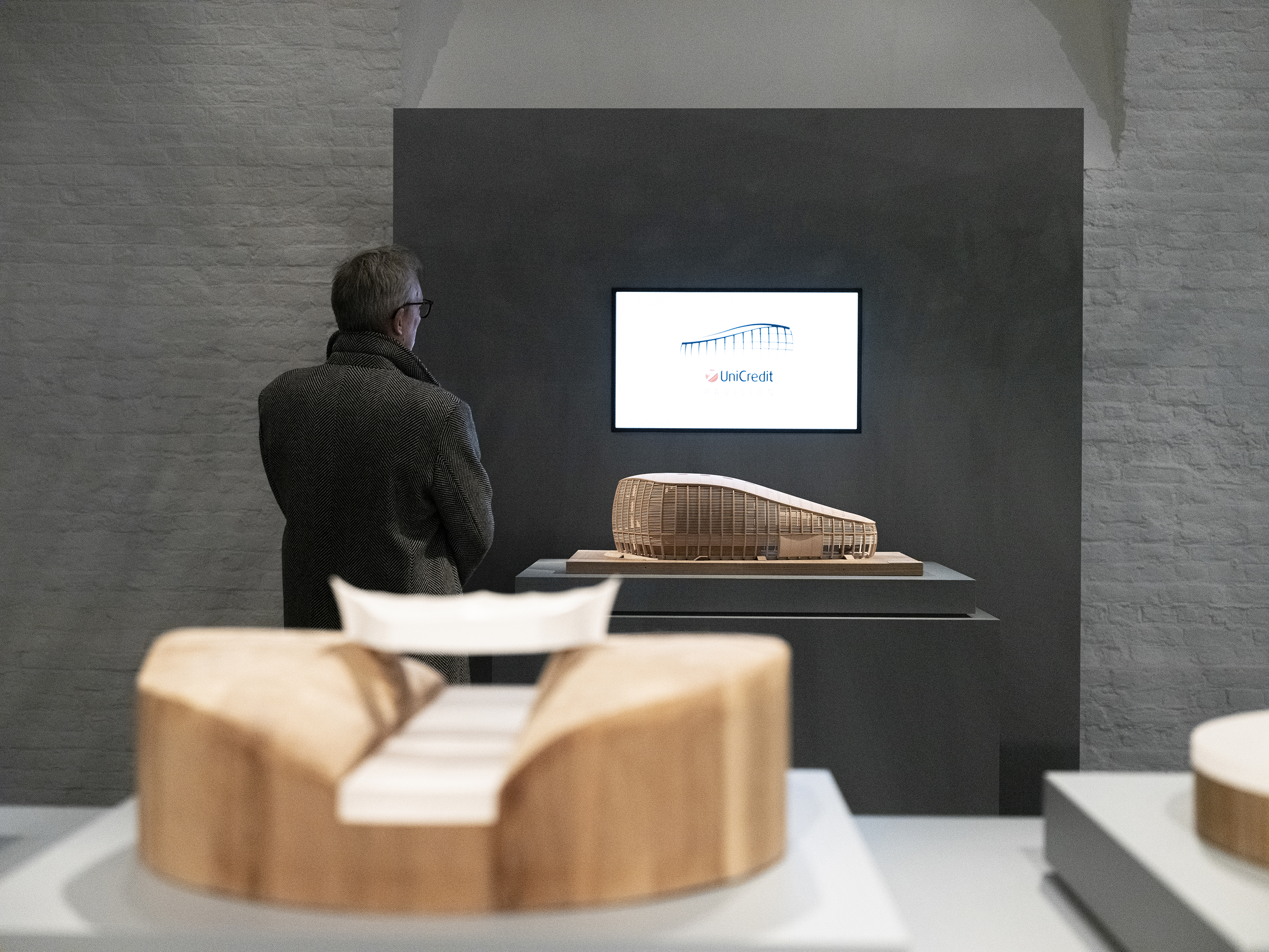 CID DE LUCCHI 57C CRED CAROLINE DETHIER