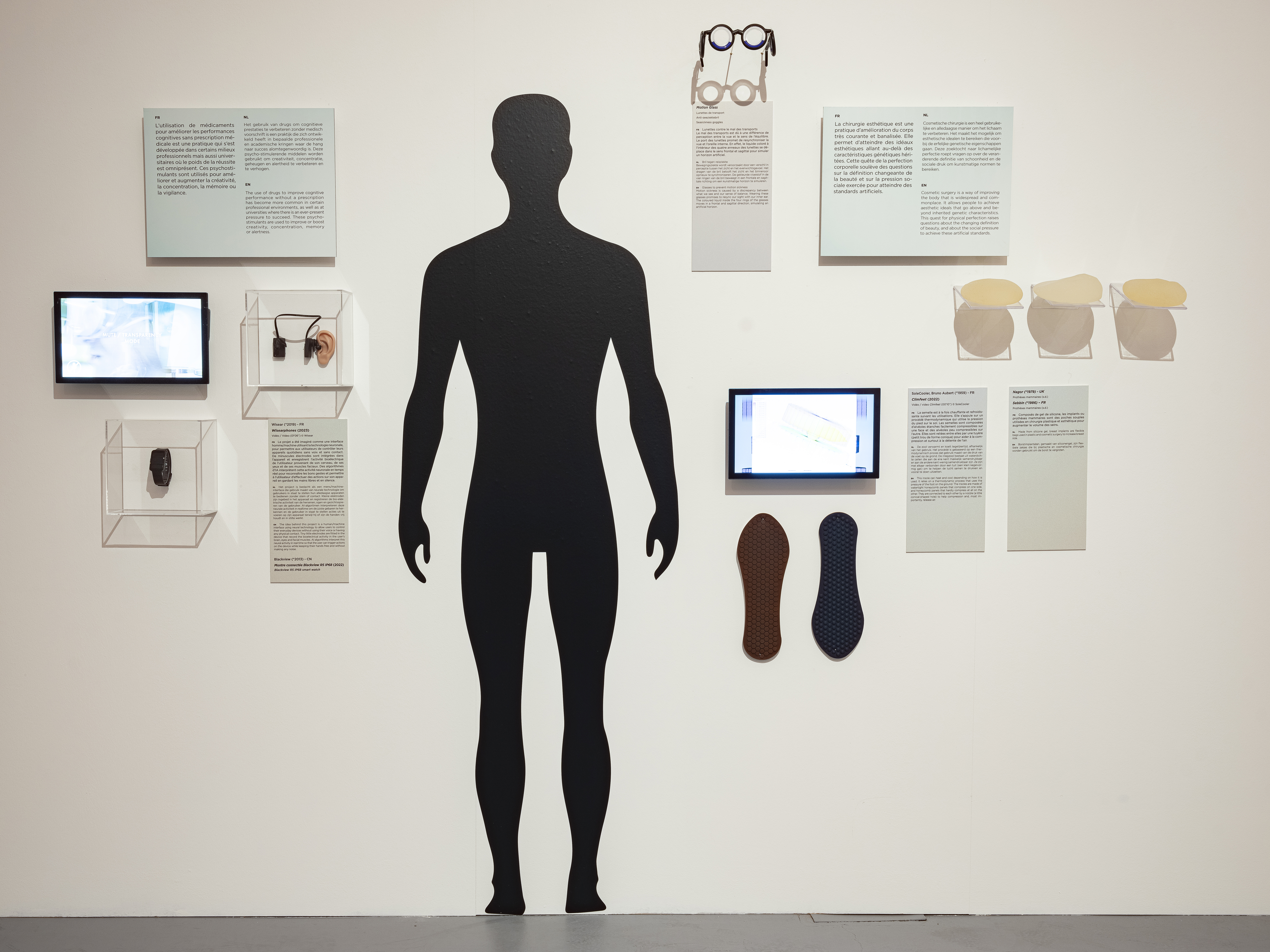 SUPER POWER CID CAROLINE DETHIER 64