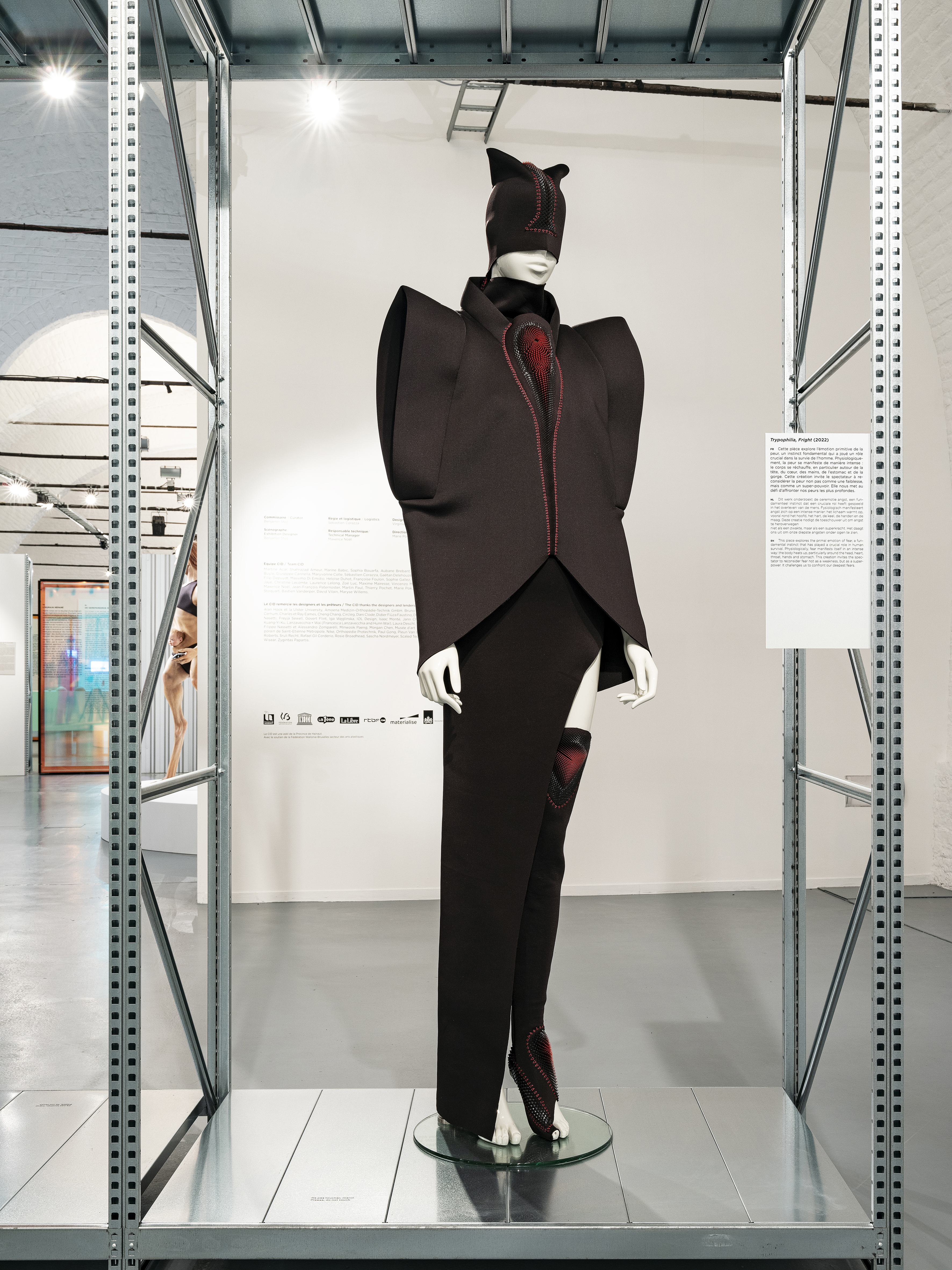 SUPER POWER CID CAROLINE DETHIER 14