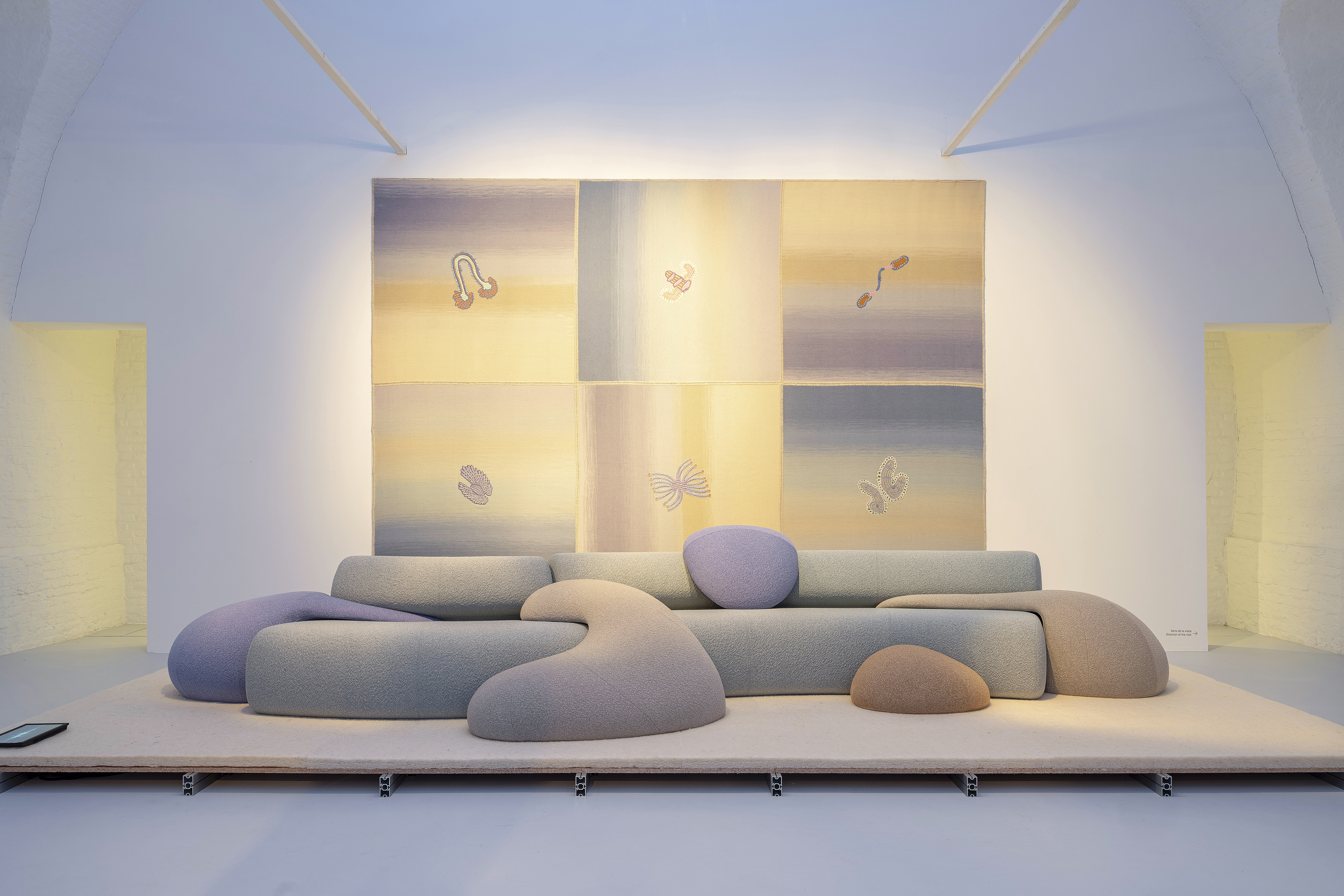 PATRICIA URQUIOLA CID CAROLINE DETHIER 53