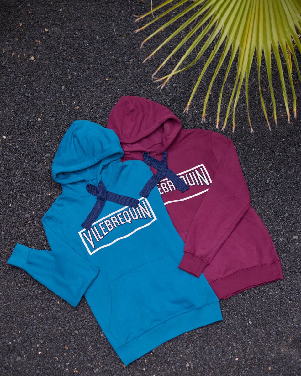 VBQ CRUISE 26 CAMPAIGN IMAGE MEN 79