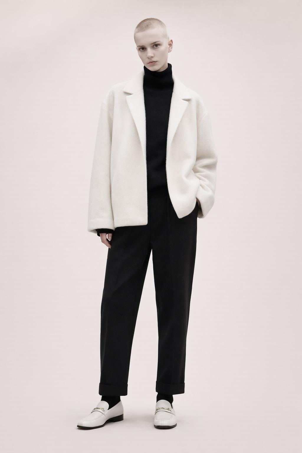 JEANPAULKNOTT FALLW26 WOMEN 32