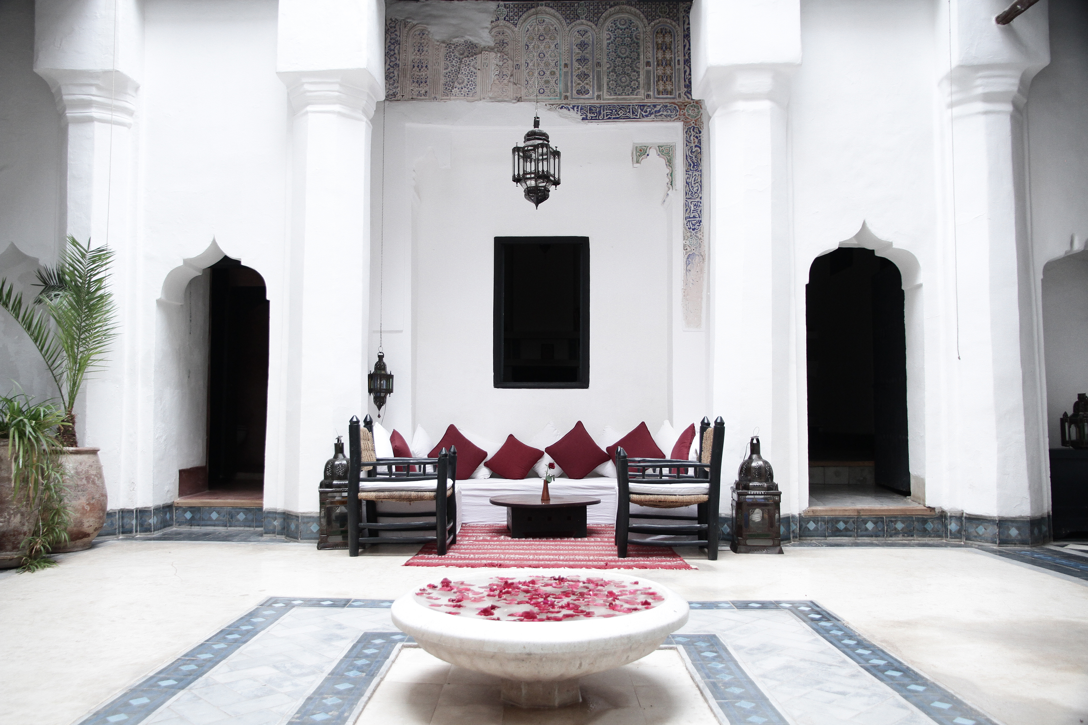 LA MAMOUNIA  SIGNATURE EXPERIENCES PATIO MARRAKECH HISTORICAL CITY
