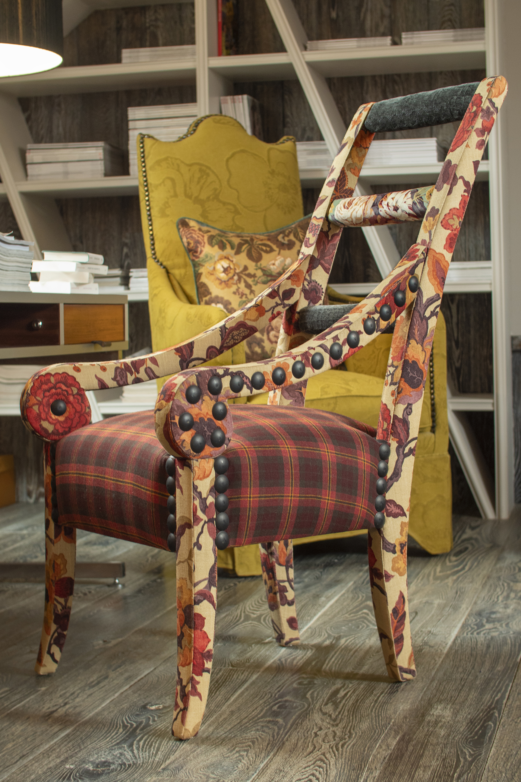 GILLES DEWAVRIN THE ARMCHAIR CRED ARNO CARAVEL 1