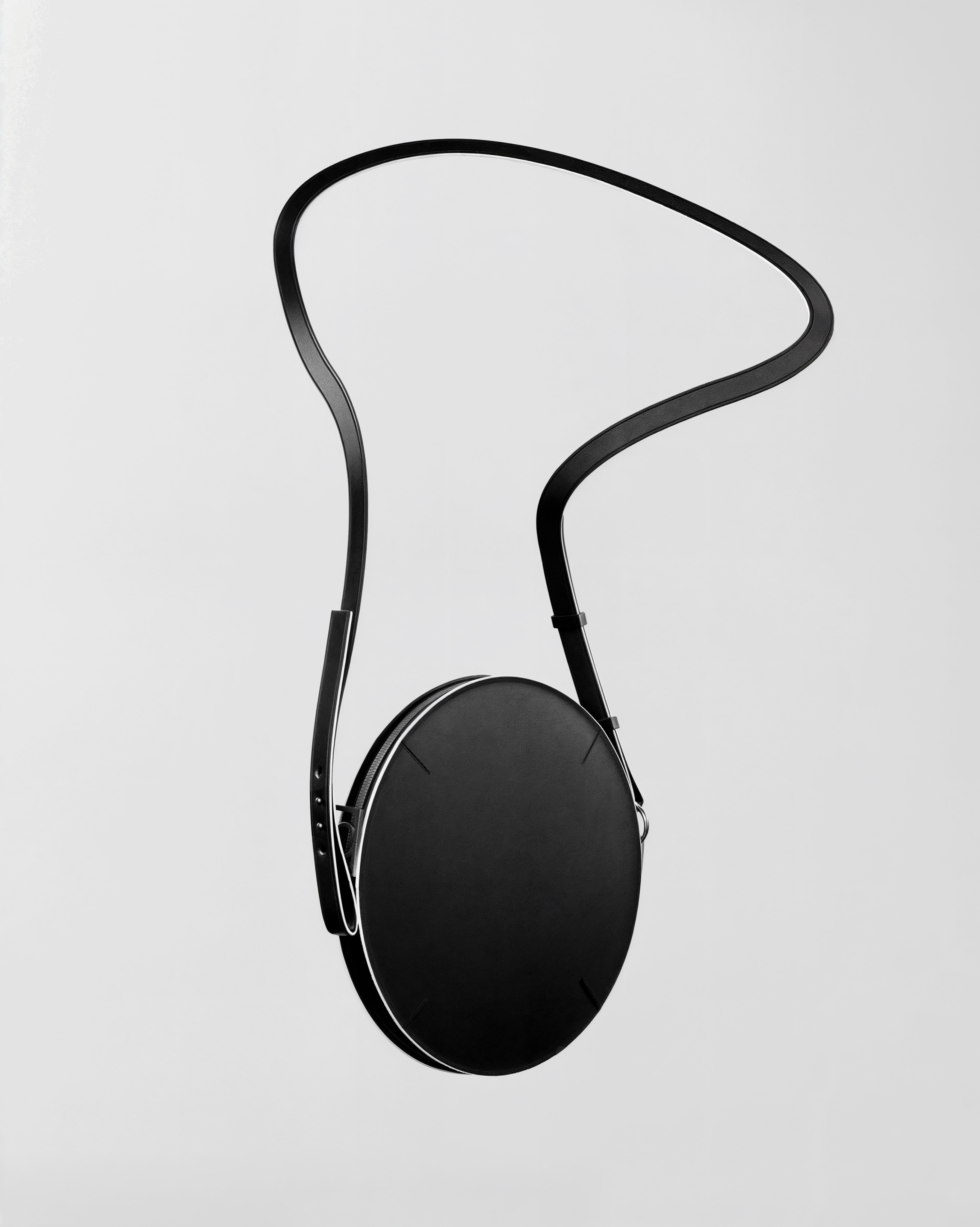 AMOROMA THE ROUND BAG 14