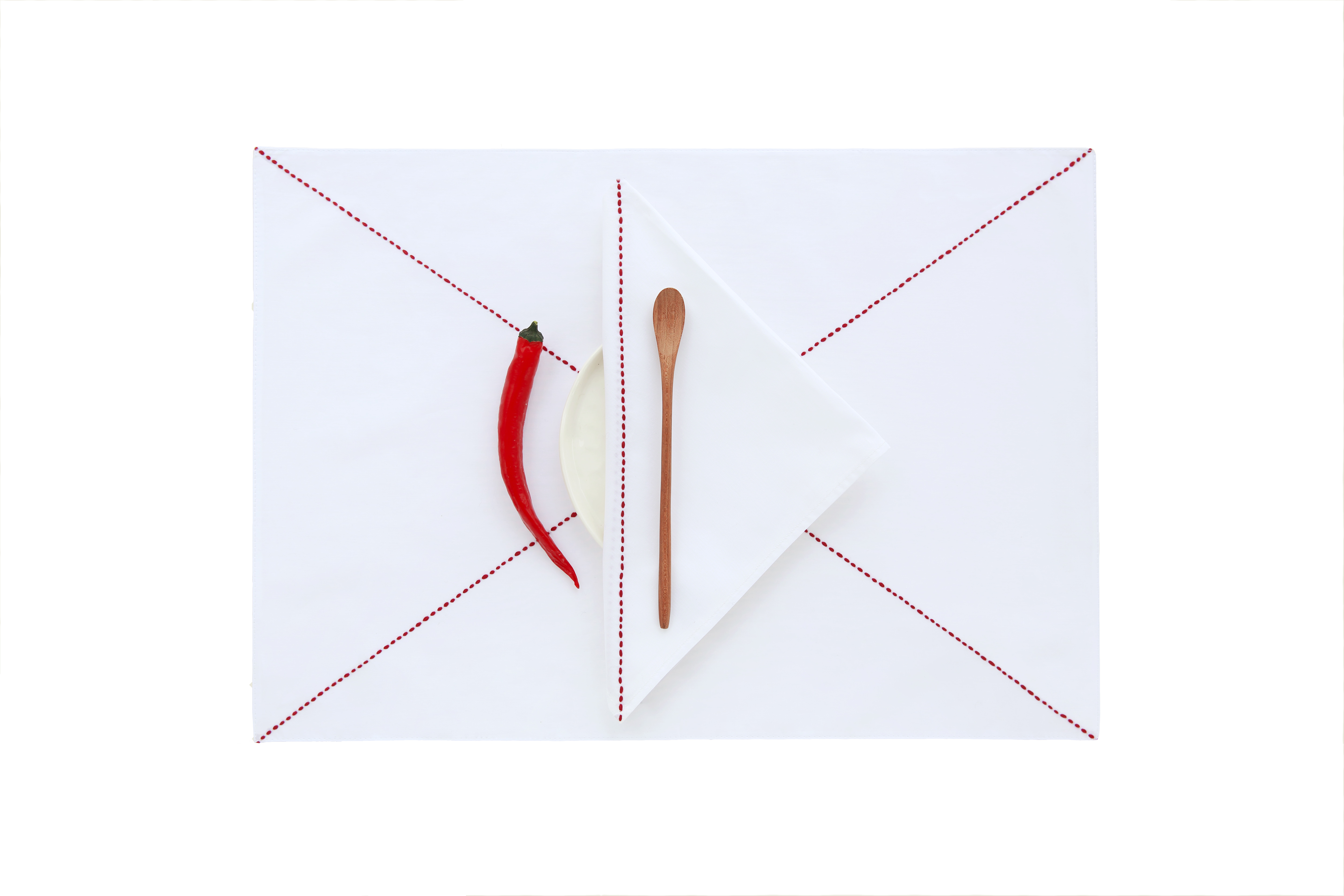 VALERIE BARKOWSKI KROSS LINGE TABLE BLANC CARMIN SET SERVIETTE CREDIT TANIA PANOVA 7A46EUR