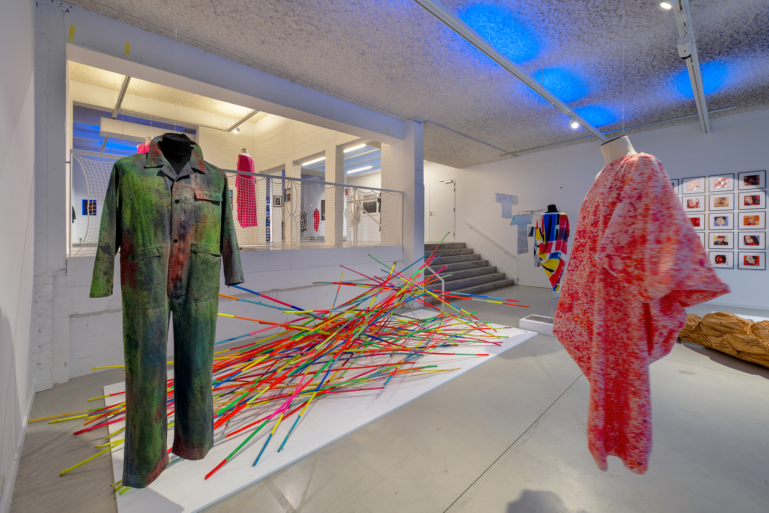 KNOTT so MAD CREDIT MIREILLE ROOBAERT 11