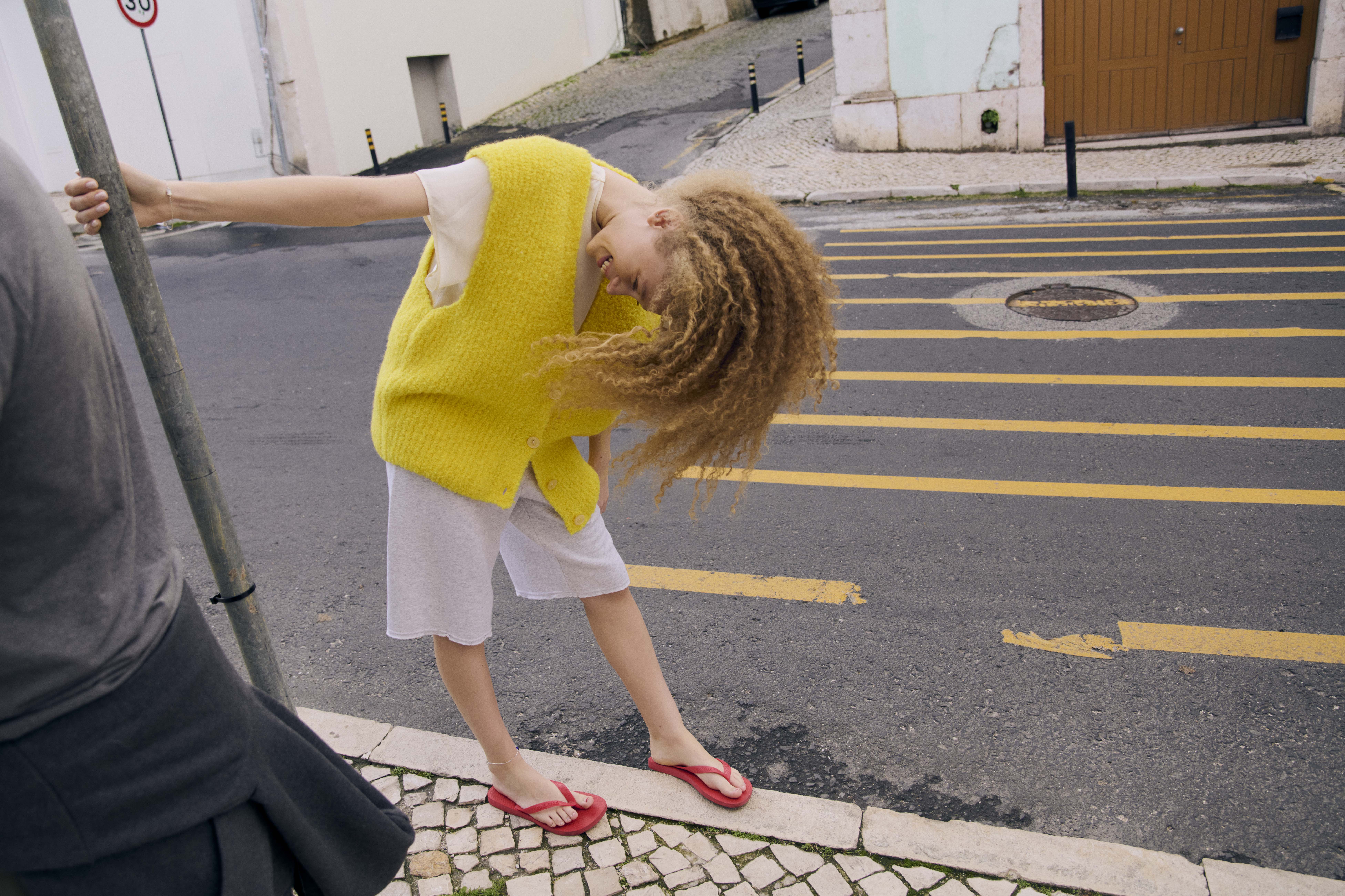 AMERICAN VINTAGE SS26 WOMEN CAMPAIGN IMAGE (16)