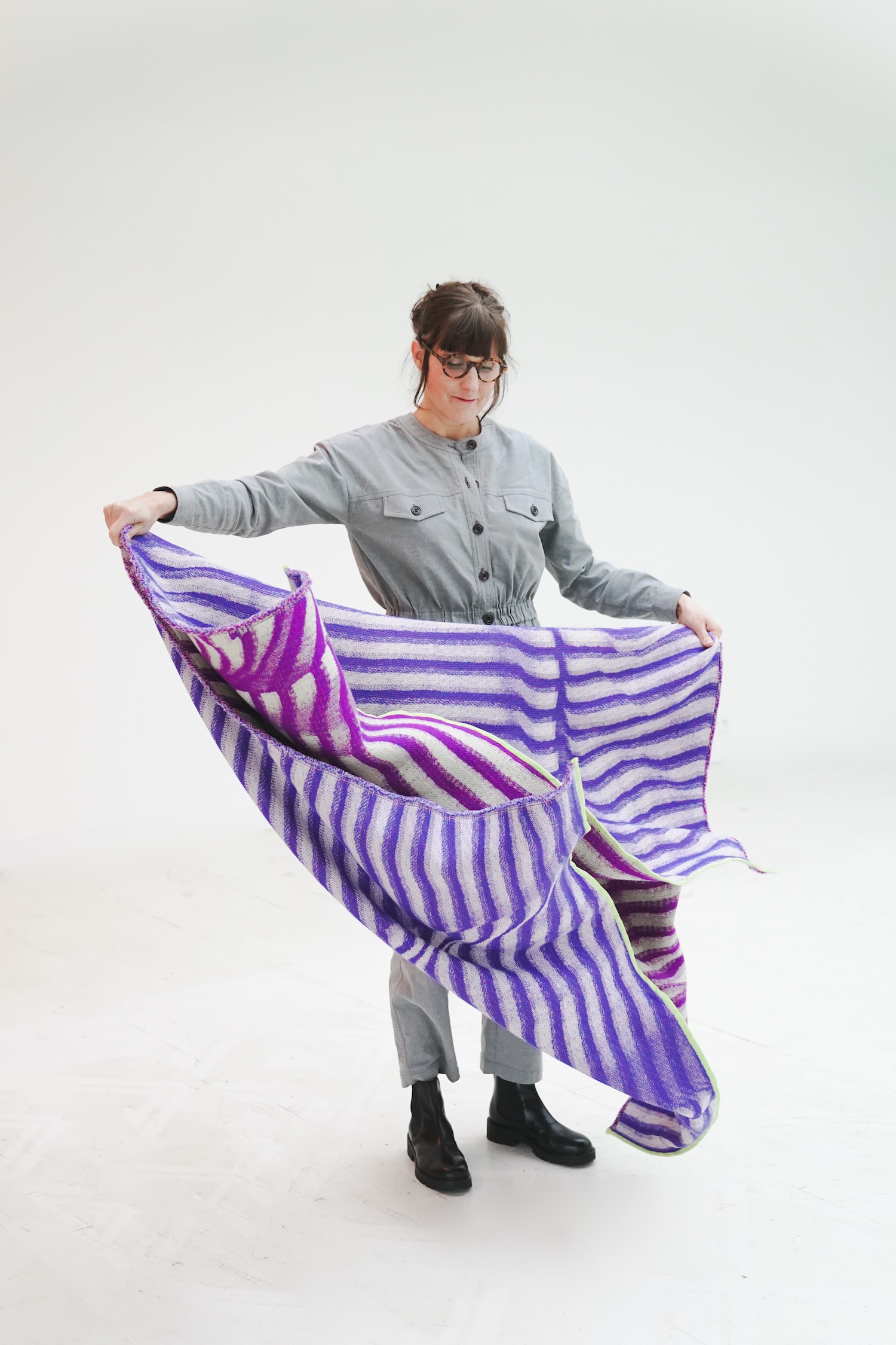 CID WOVEN WHISPERS AMANDINE FABRY CREDIT OLYMPE TITS