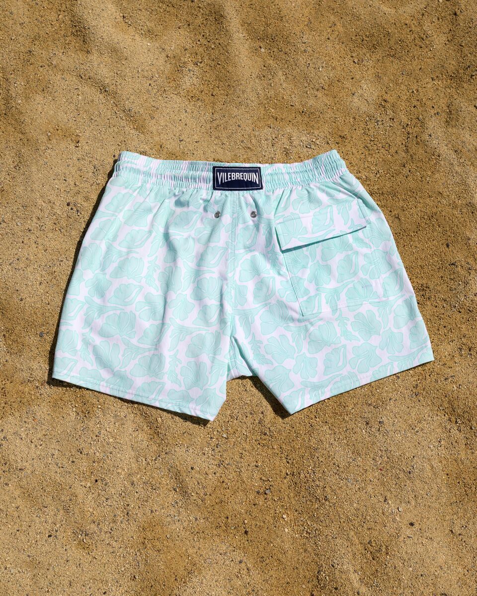 VBQ CRUISE 26 CAMPAIGN IMAGE MEN 135