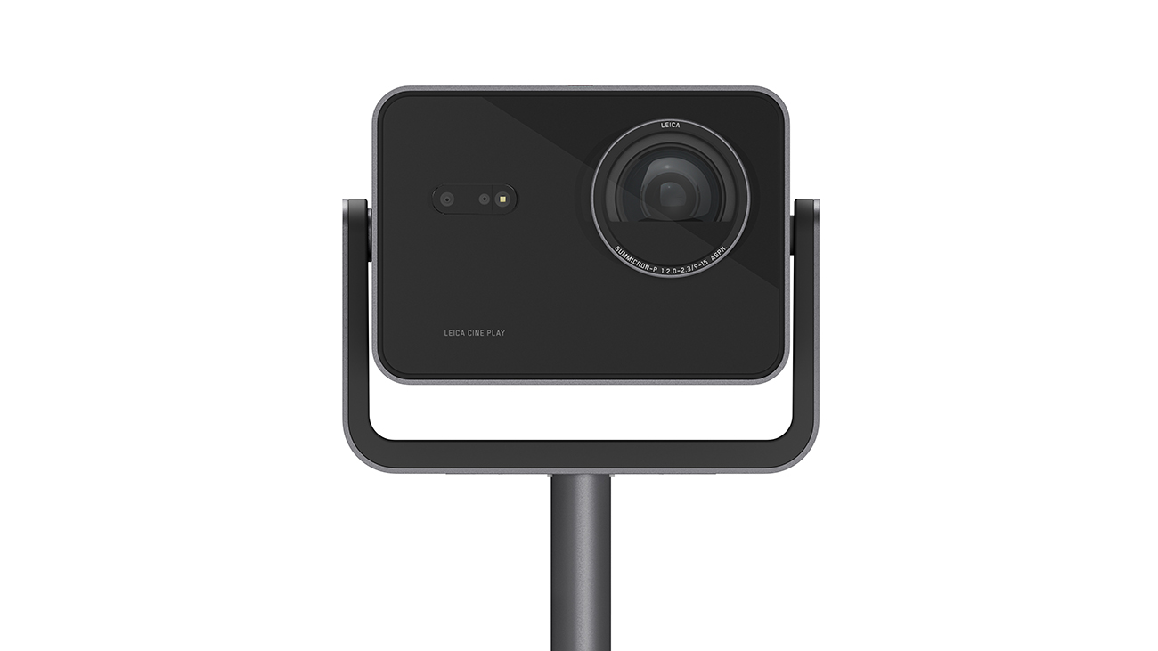 LEICA CINE PLAY 1 STAND FRONT 3500 EUR PACKSHOT 2