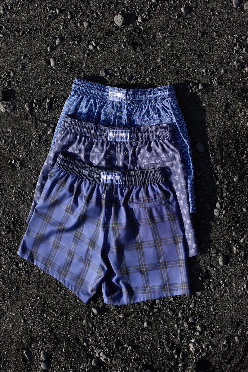 VBQ   CRUISE 26   STILL LIFE   75