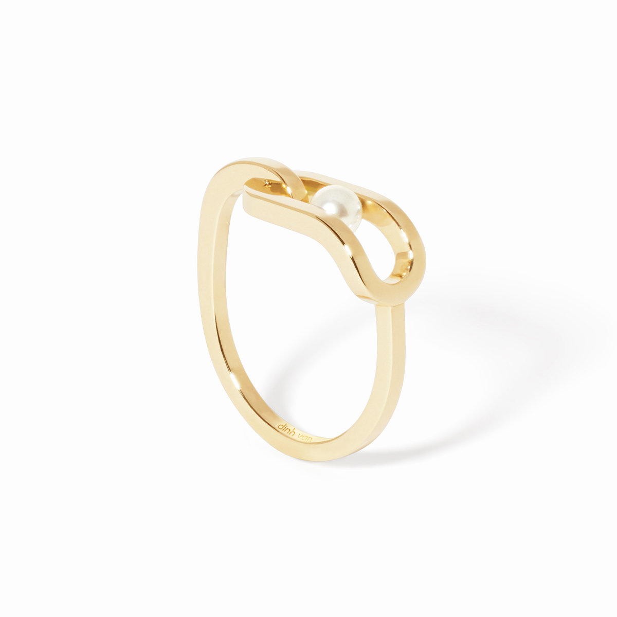 DINH VAN MAILLON PERLE BAGUE PETIT MODÈLE OR JAUNE ET PERLE D AKOYA (2)