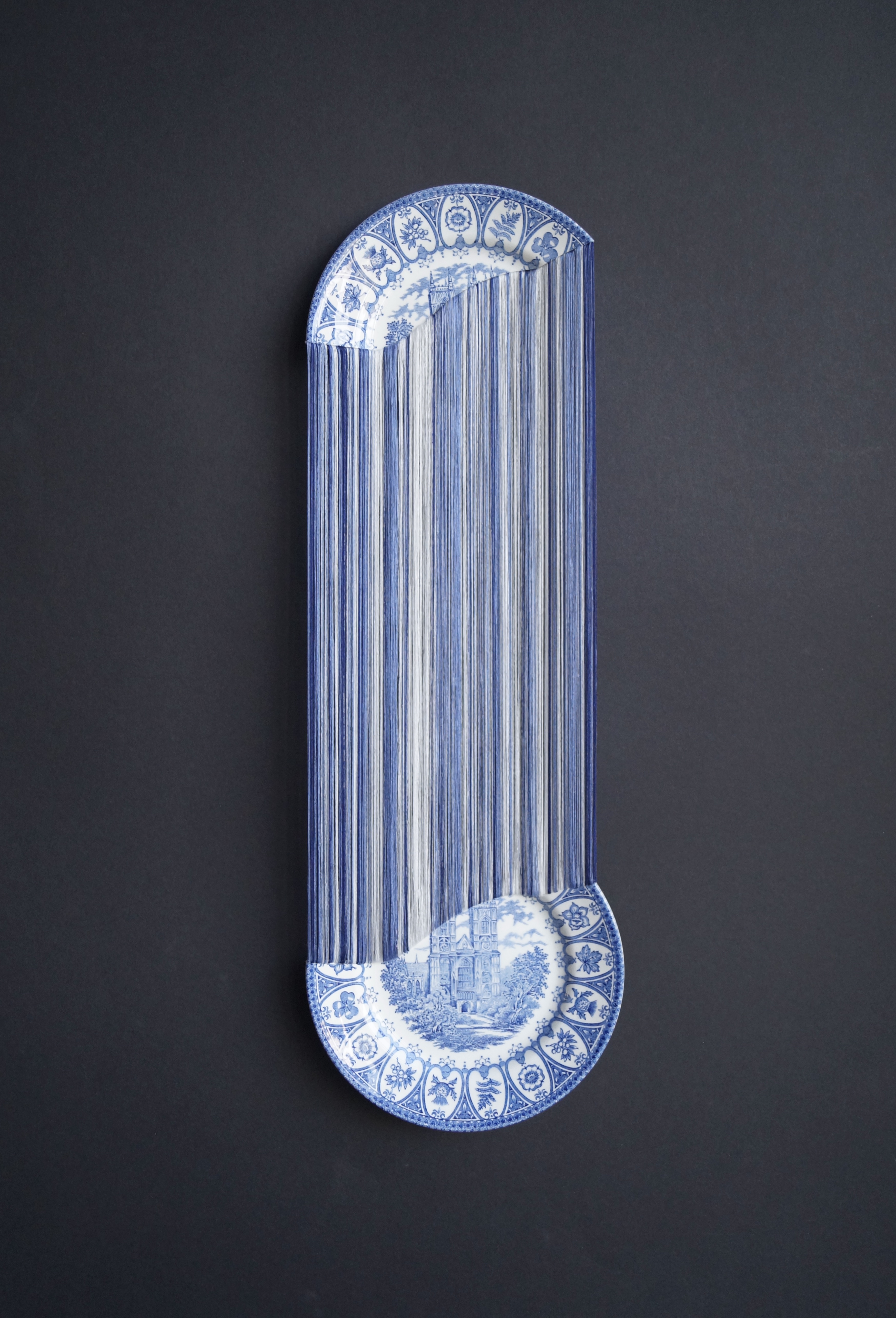 CB26 JARMUSCHECK AND PARTNER HELENA HAFEMANN UNTITLED FADENSCHEINNR23 50CM X 17CM X 250MM 2025 CREDIT HELENA HAFEMANN