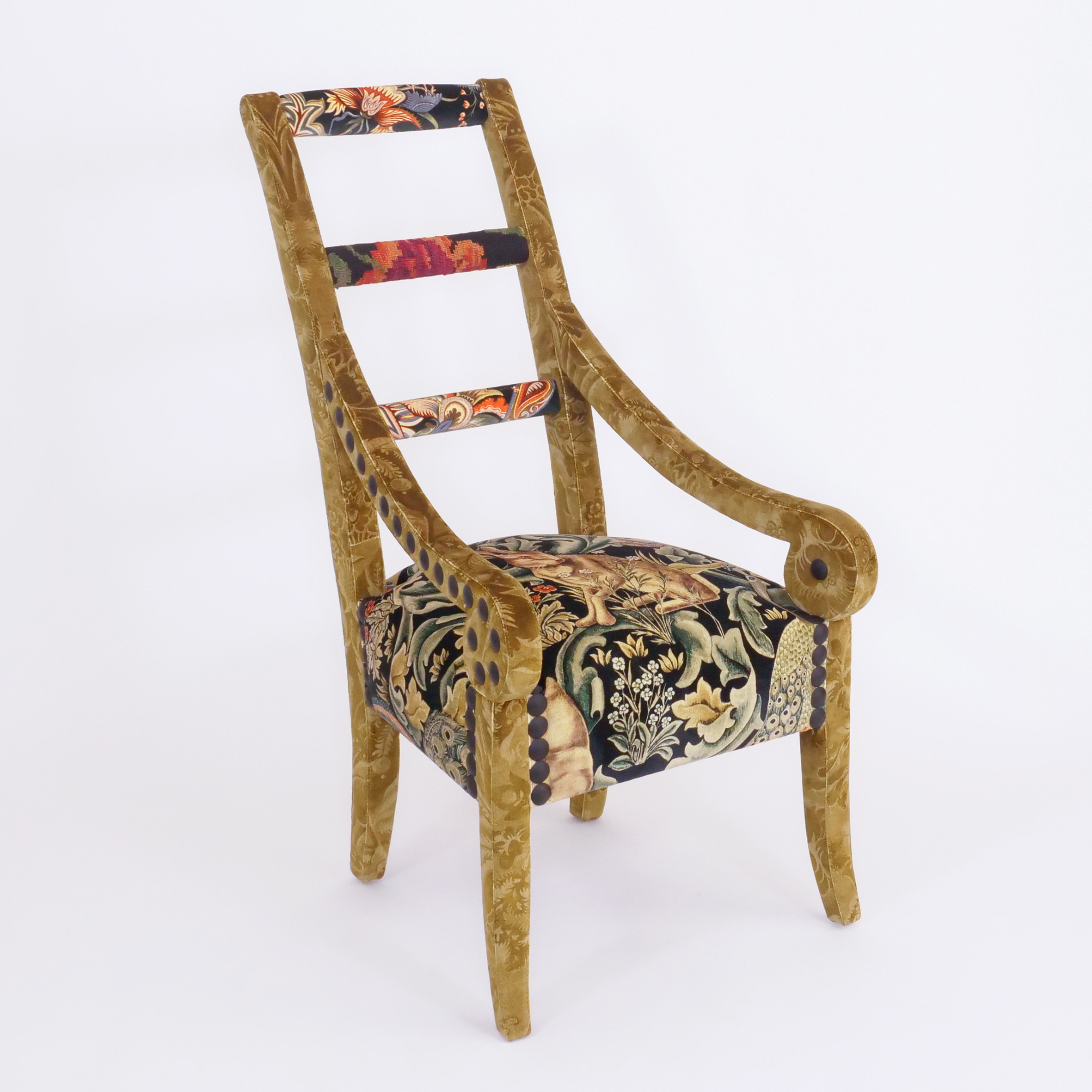 GILLES DEWAVRIN THE ARMCHAIRS A CREDIT PHOTO ARNO CARAVEL