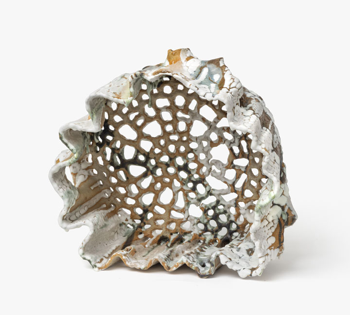 CB26 PEACH CORNER BENTE SKJOTTGAARD TIMERLINE CREDIT OLEAKHOJ