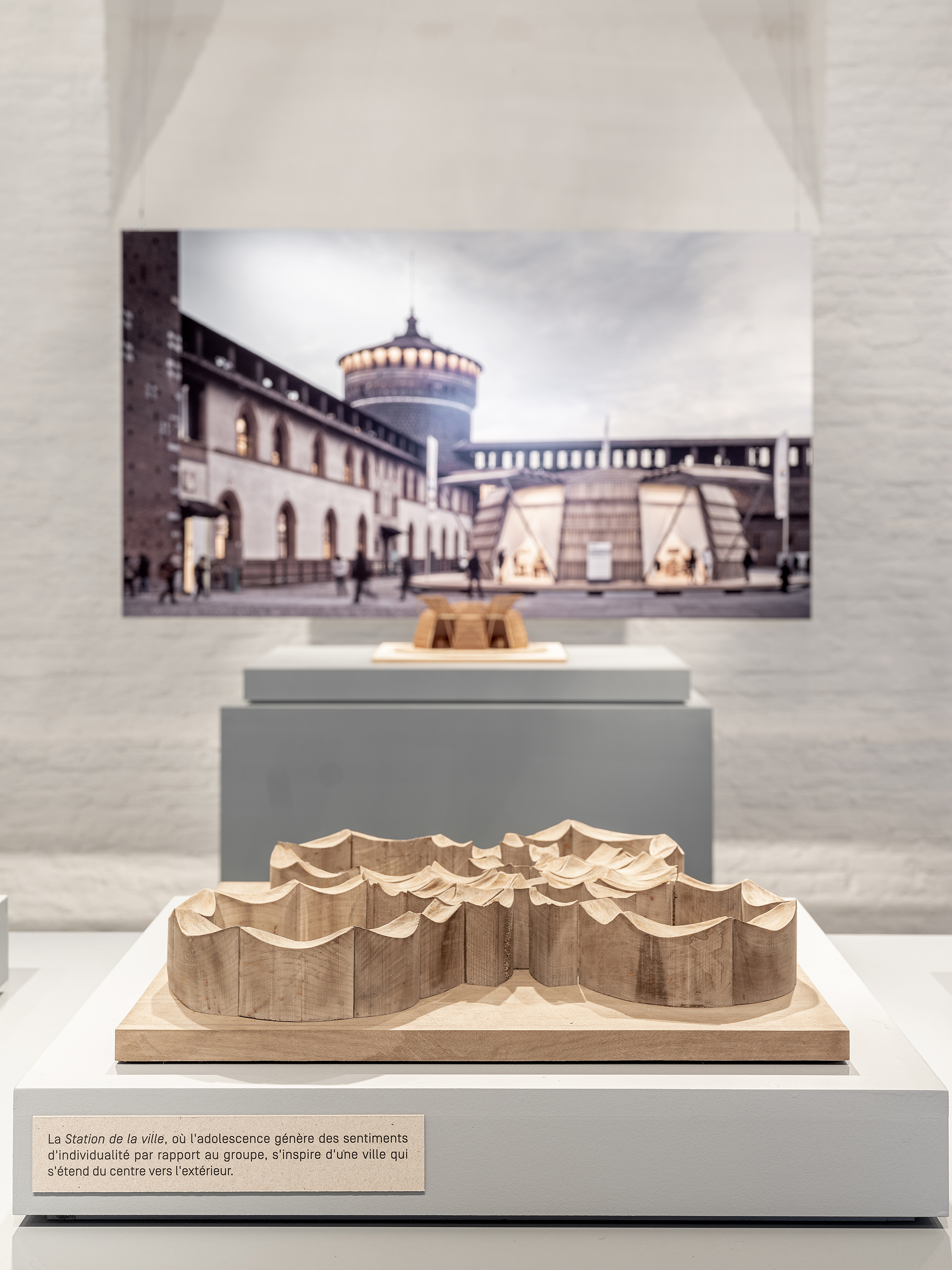 CID DE LUCCHI 112 CRED CAROLINE DETHIER